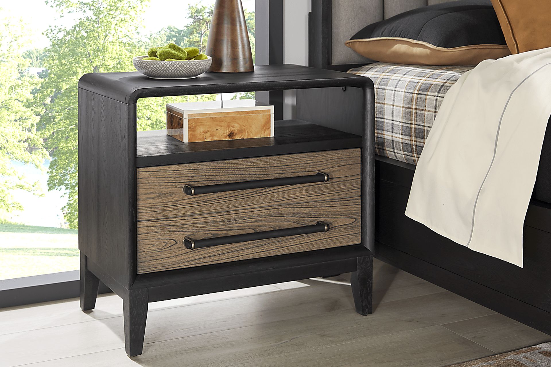 Archer Grove Black 7 Pc King Upholstered Bedroom - Image 11