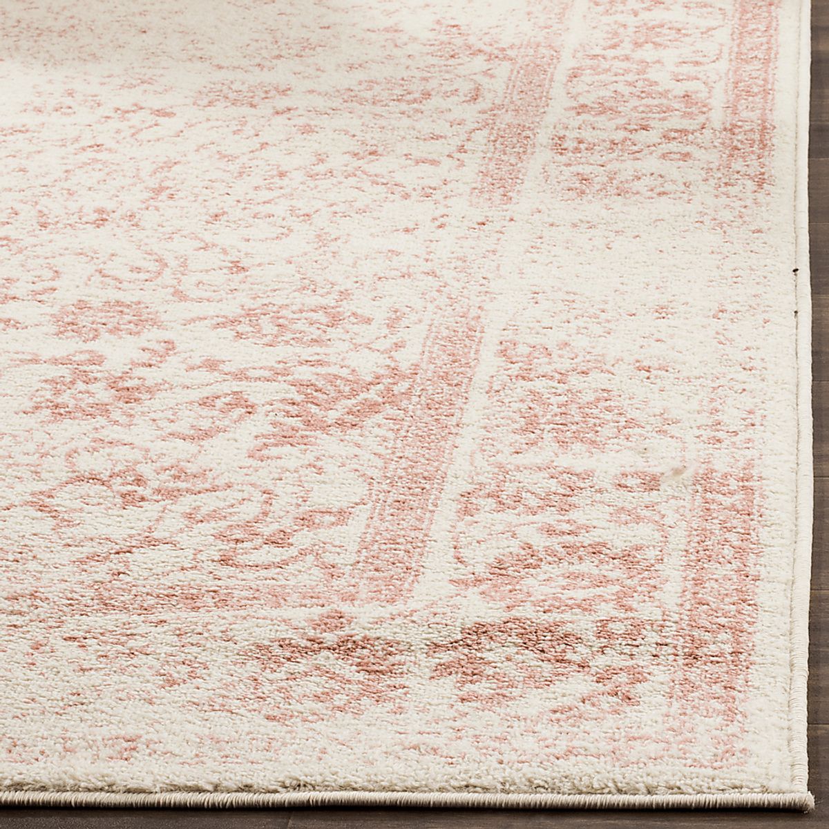 Ardyne Red Rug | Rooms to Go