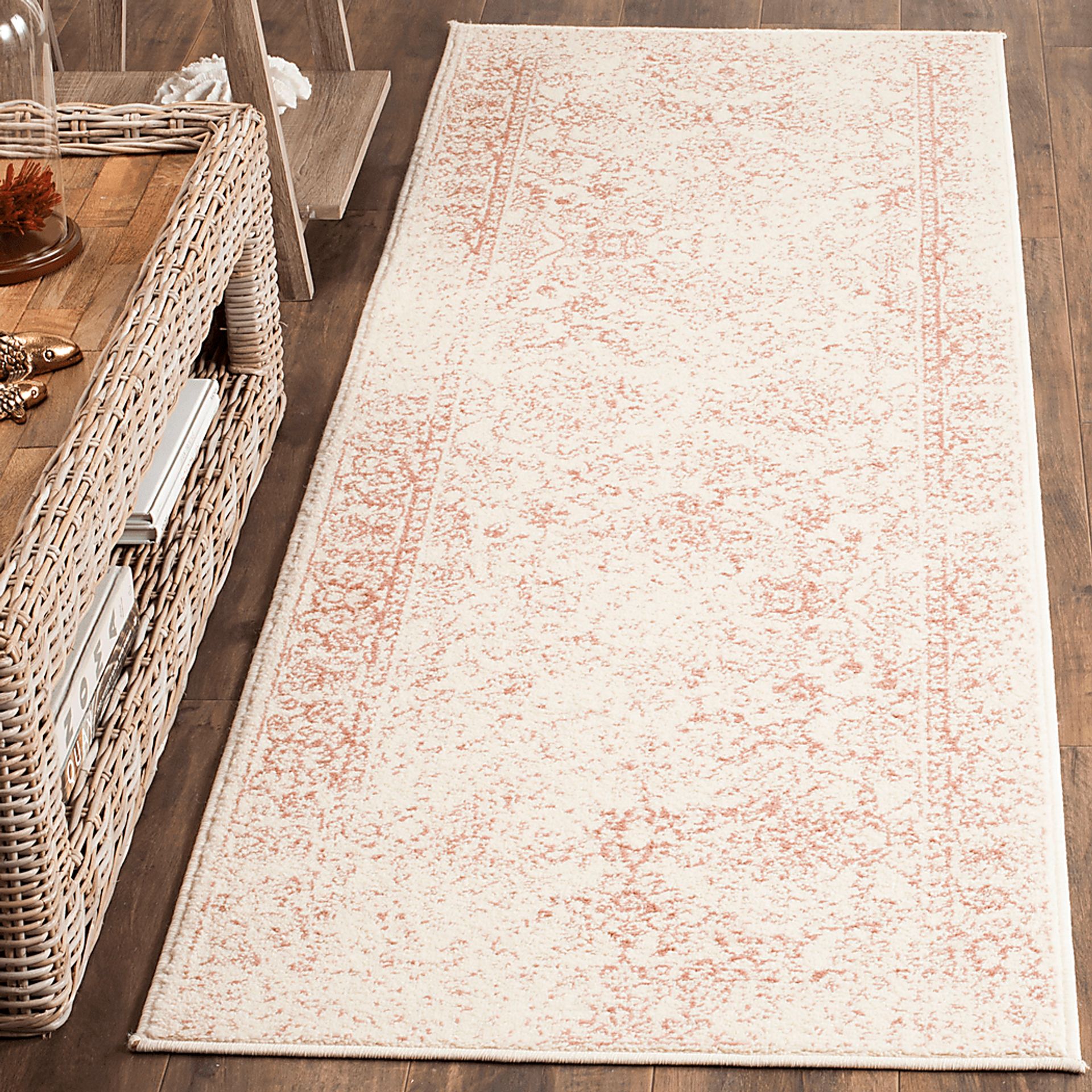Ardyne Red 2'6 x 8' Runner Rug - Image 4