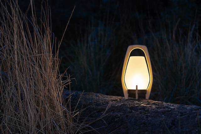 Arilis Farm Indoor/Outdoor White Lantern - Thumbnail - Image 9