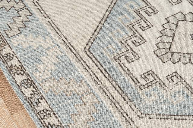 Arisha Blue 6'6 x 9' Rug - Thumbnail - Image 6