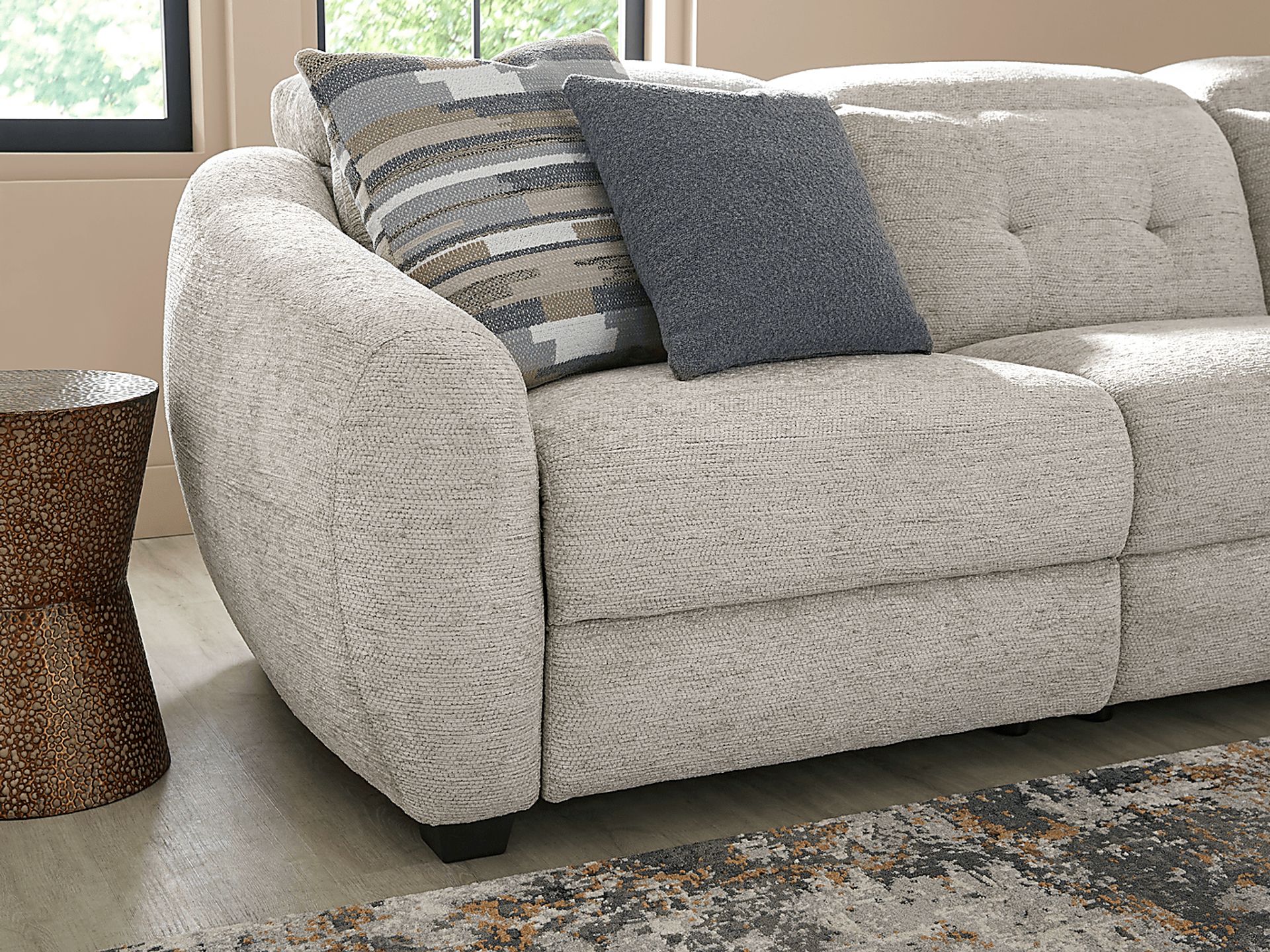 Arlo Place Gray 5 Pc Dual Power Reclining Sectional - Image 4