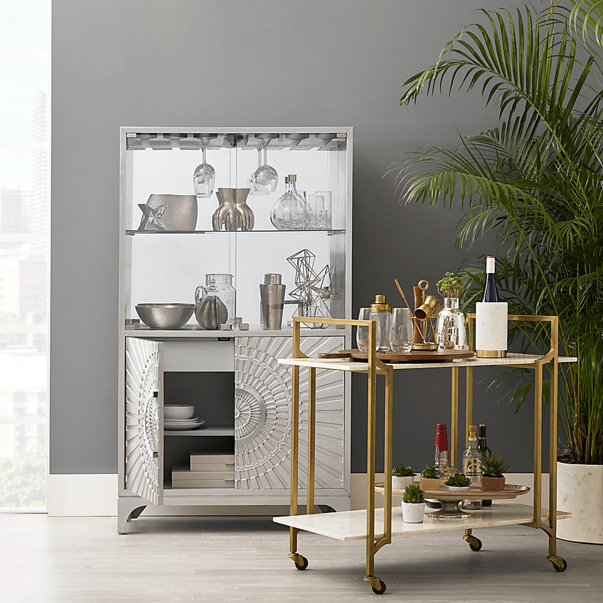 Arminta Silver Bar Cabinet - Image 10