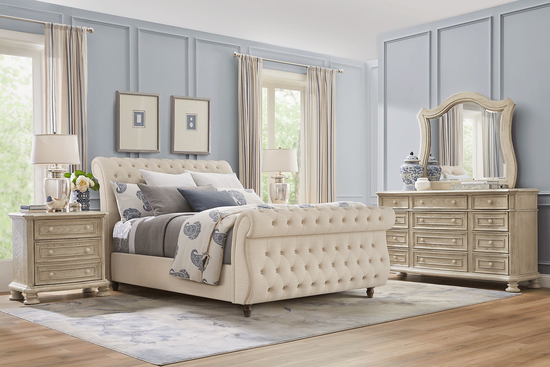 Armitage Off-White 5 Pc Bedroom with Ivy White King Upholstered Bed - Image 1