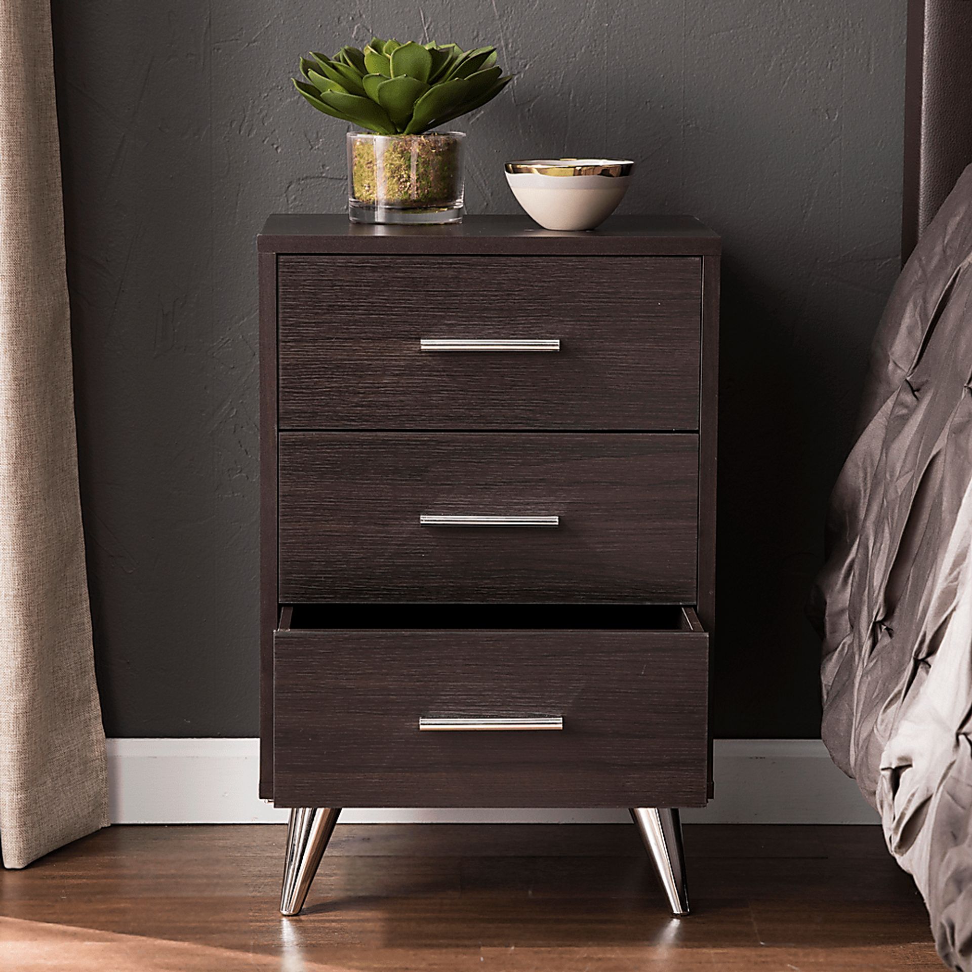 Arnoldell Brown Nightstand - Image 11