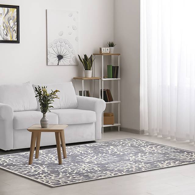 Arshall Blue 6'6 x 9'4 Indoor/Outdoor Rug - Thumbnail - Image 2