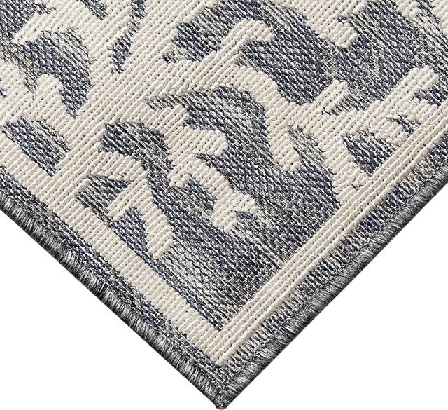 Arshall Blue 6'6 x 9'4 Indoor/Outdoor Rug - Thumbnail - Image 7