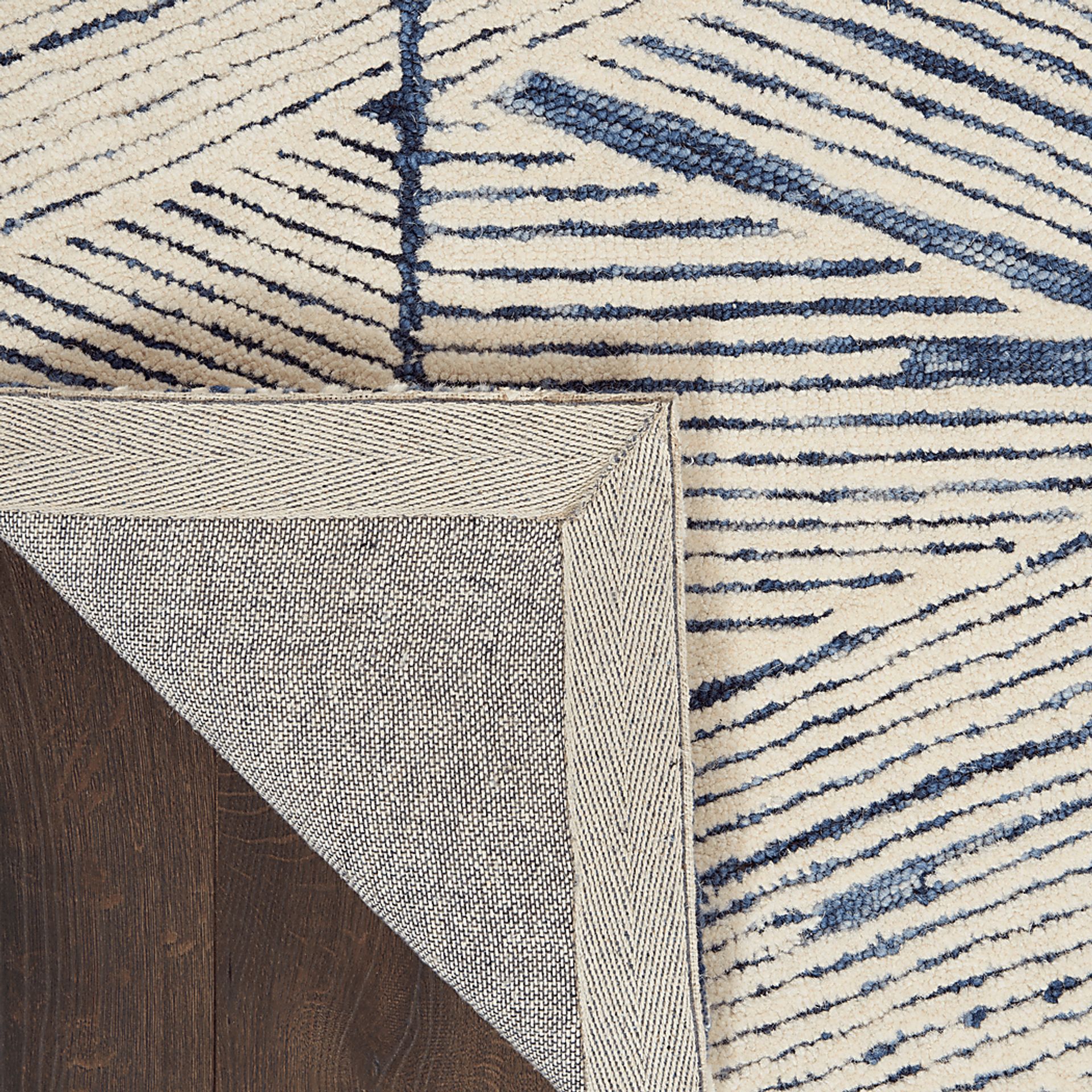 Aryla Blue 8'3 x 11'6 Rug - Image 4