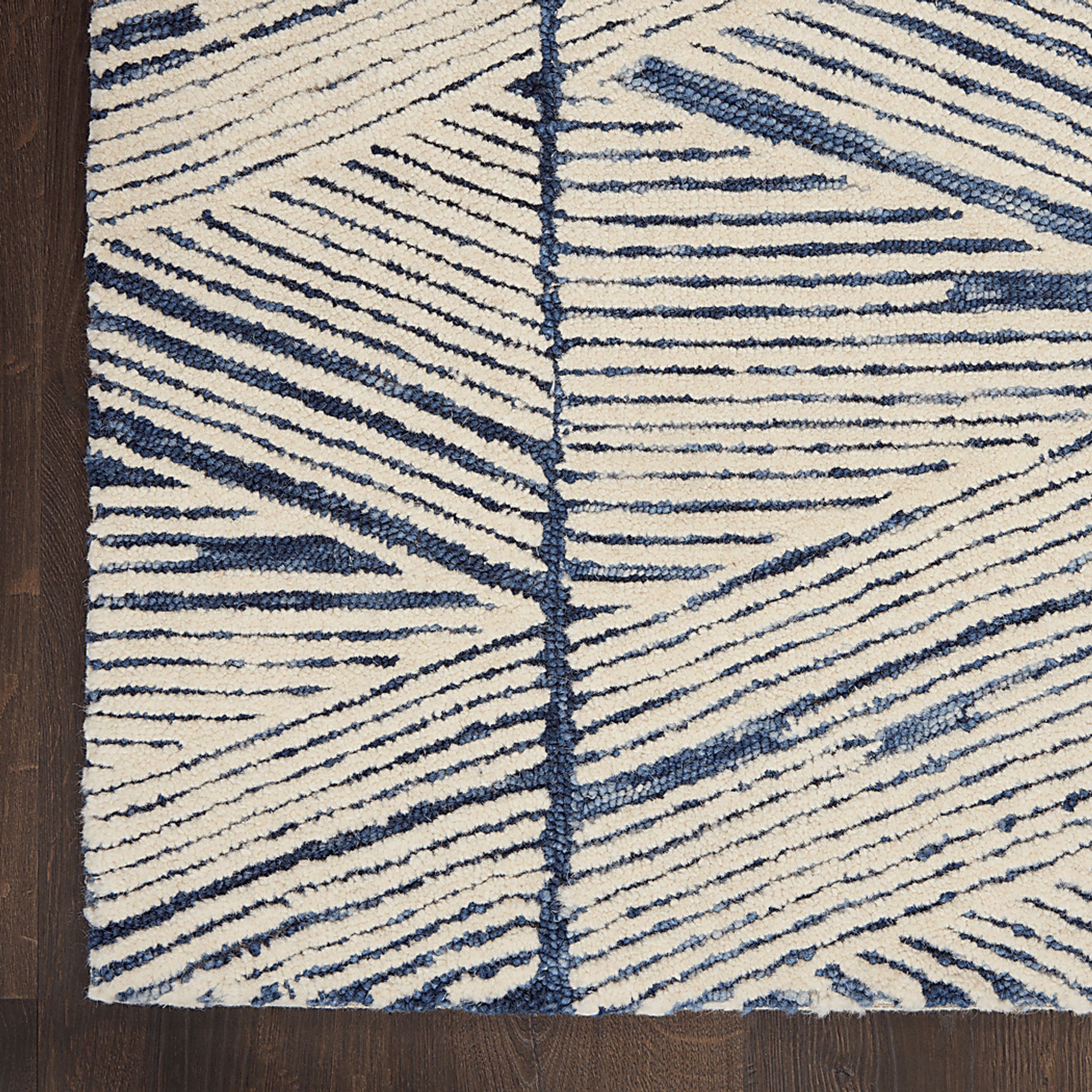 Aryla Blue 8'3 x 11'6 Rug - Image 5
