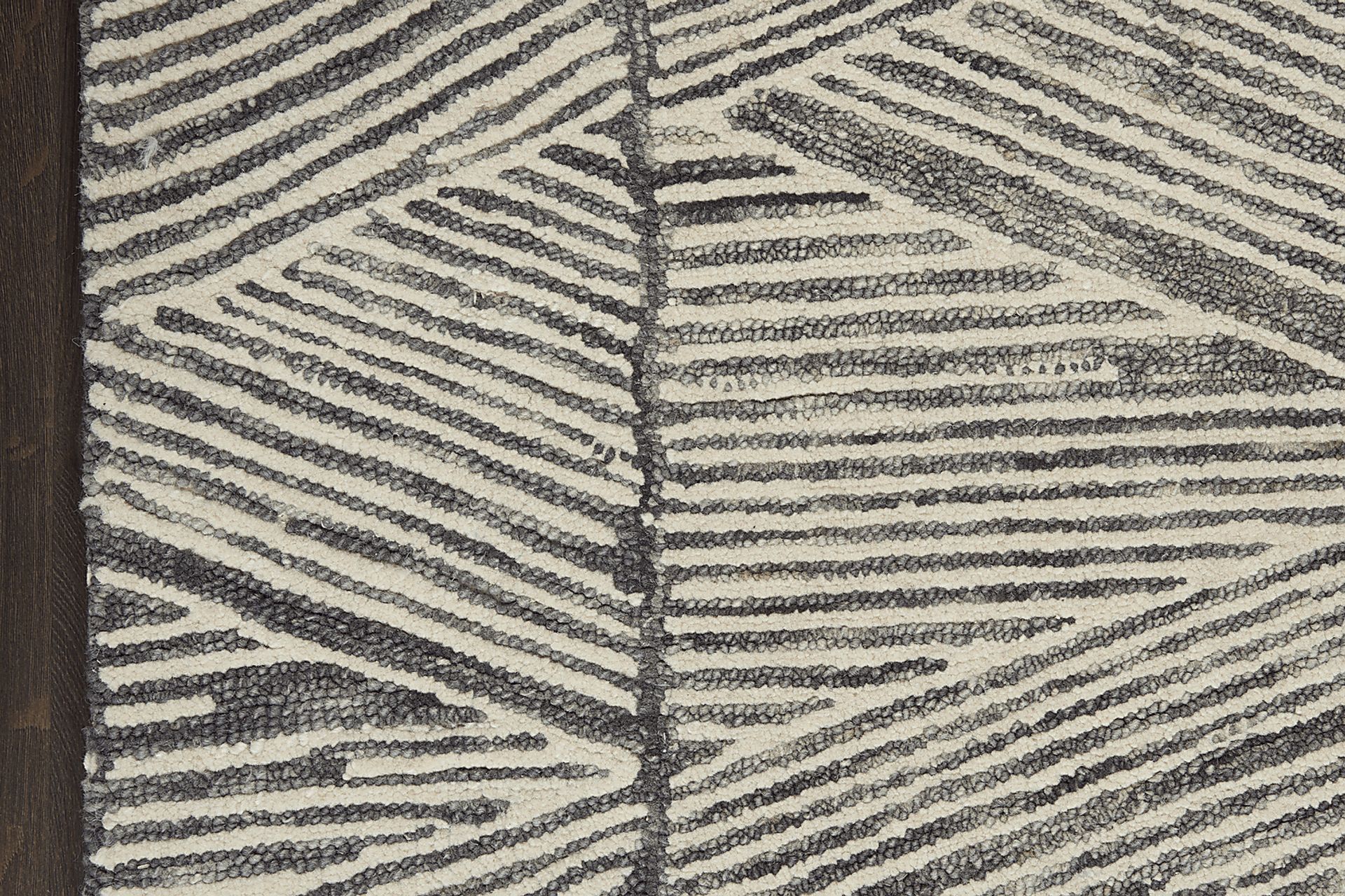Aryla Gray/White 8'3 x 11'6 Rug - Image 4