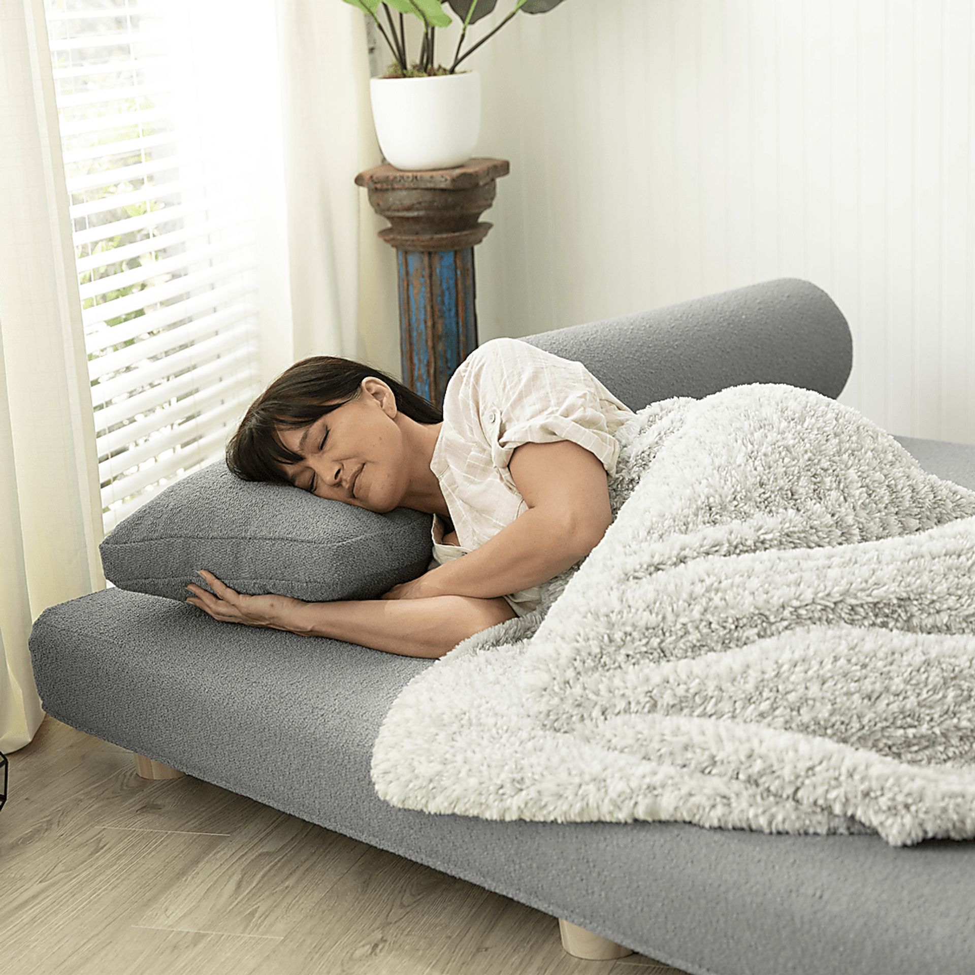 Ashebank Dark Gray Fold-Out Queen Daybed - Image 5