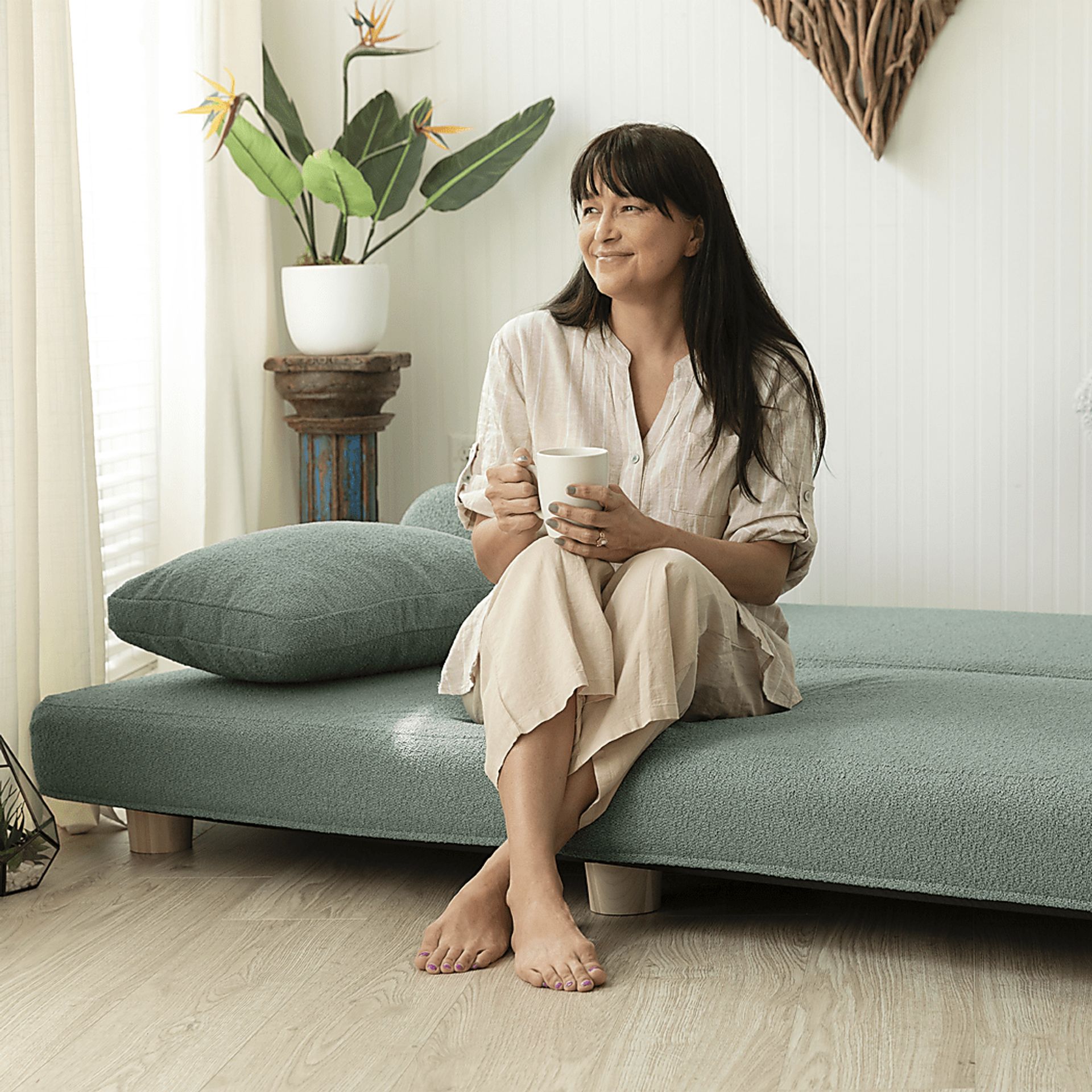 Ashebank Green Fold-Out Queen Daybed - Image 4