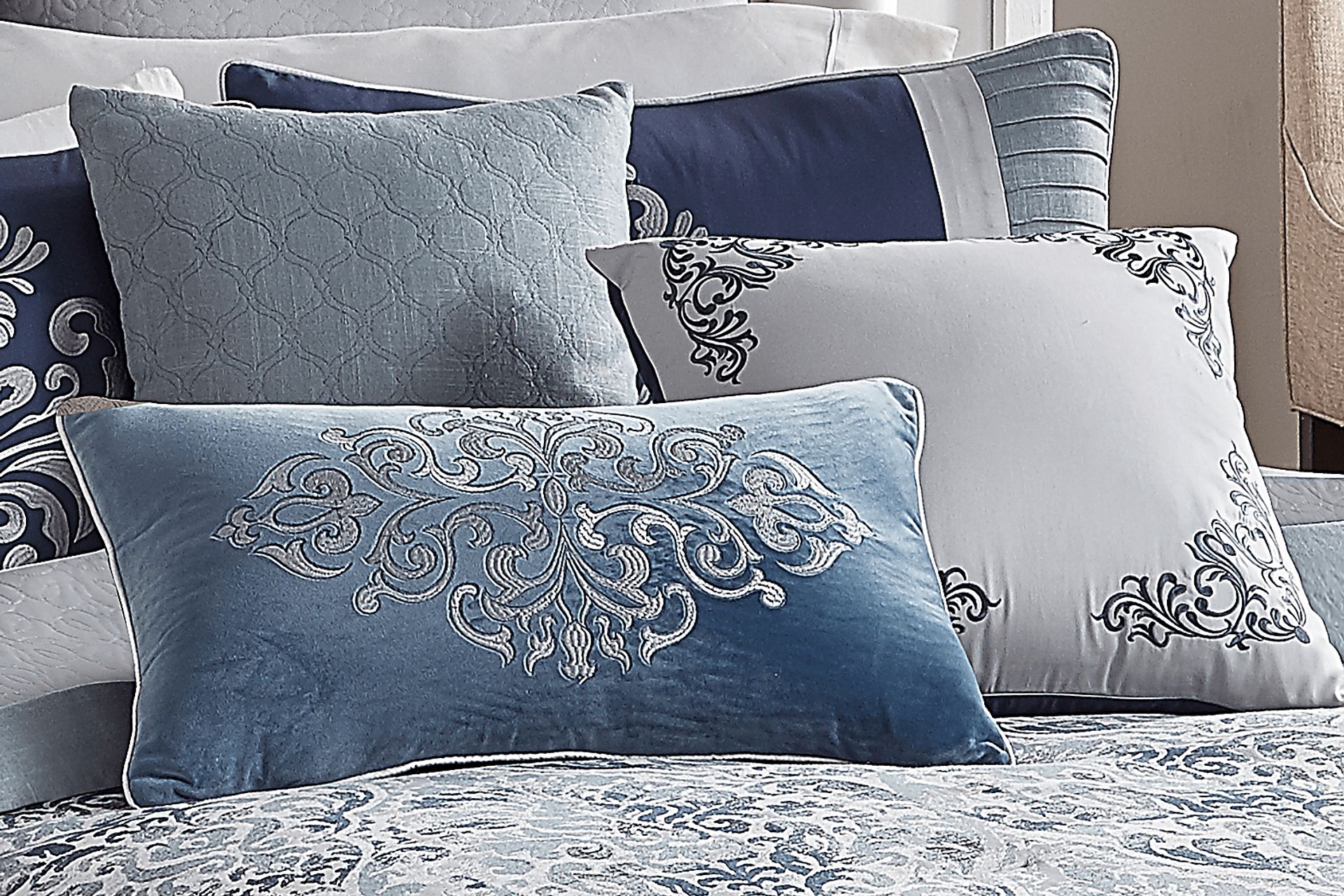 Asilomar Blue 9 Pc Queen Comforter Set - Image 4