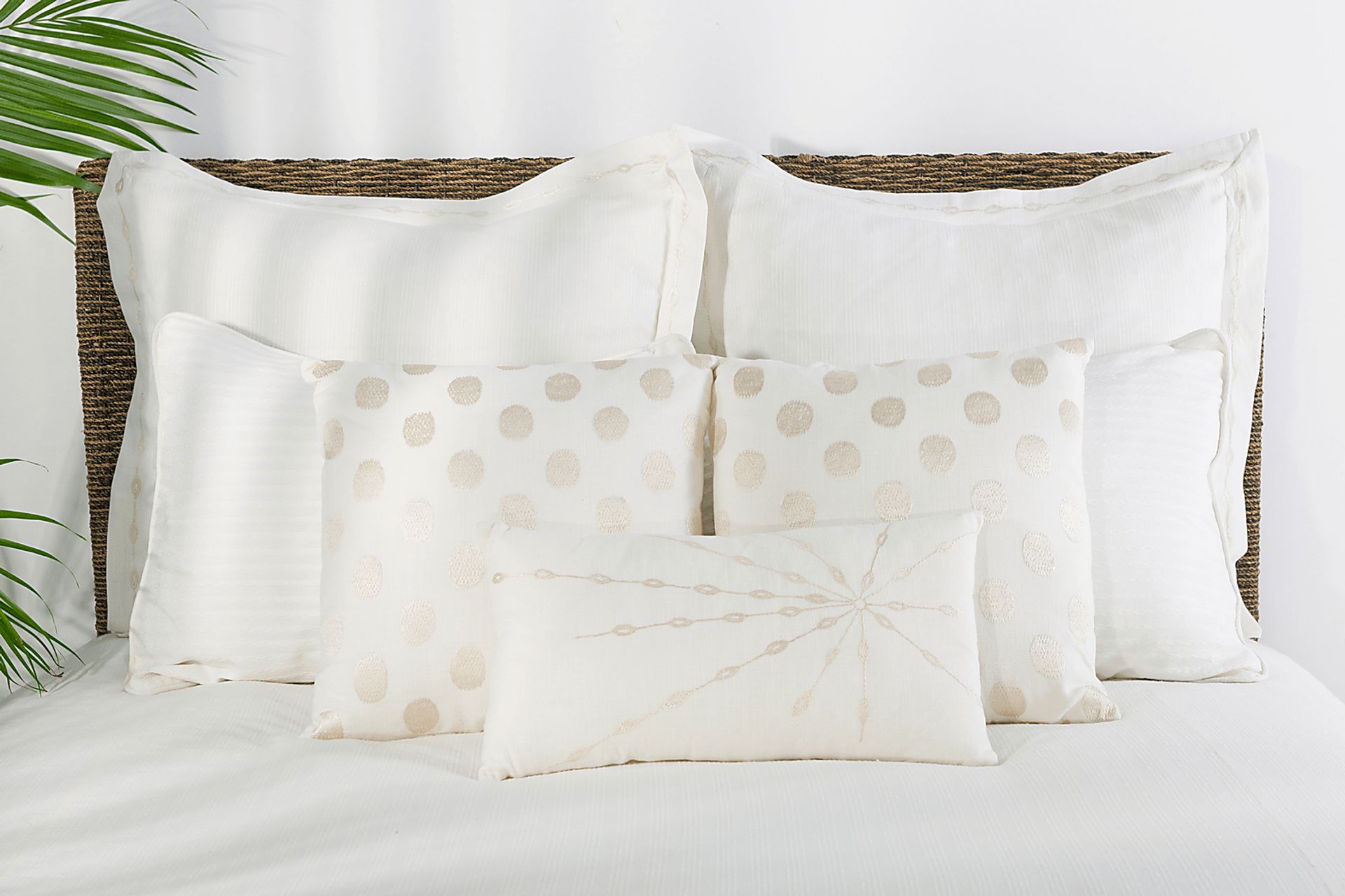 Astoria 8 Pc Queen Duvet Set - Image 1