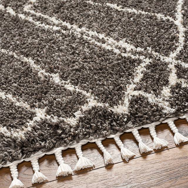 Asval Black 5'3 x 7' Area Rug - Thumbnail - Image 4