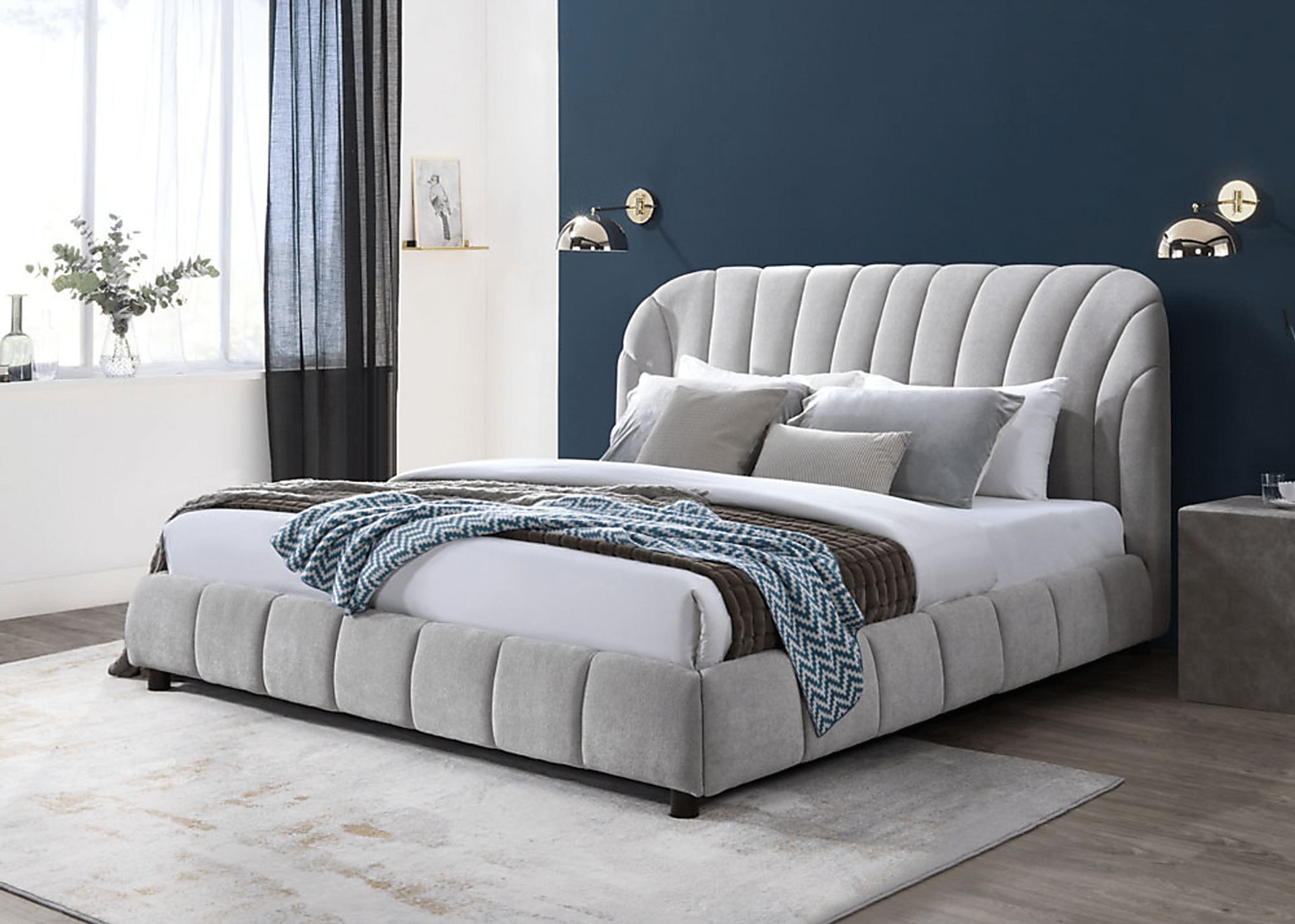 Auder Light Gray Queen Bed - Image 2