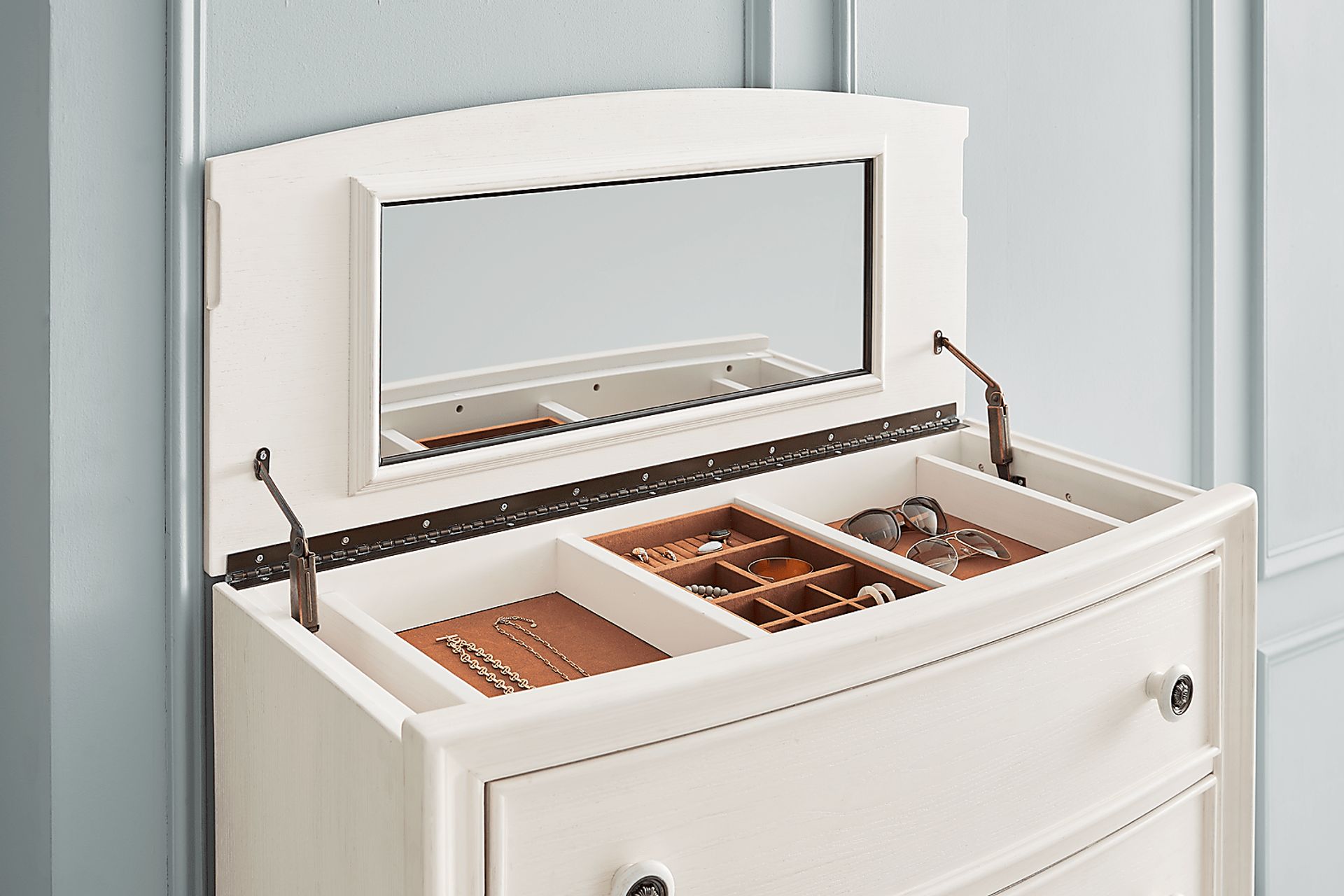 Augustine White Lift Top Chest - Image 3