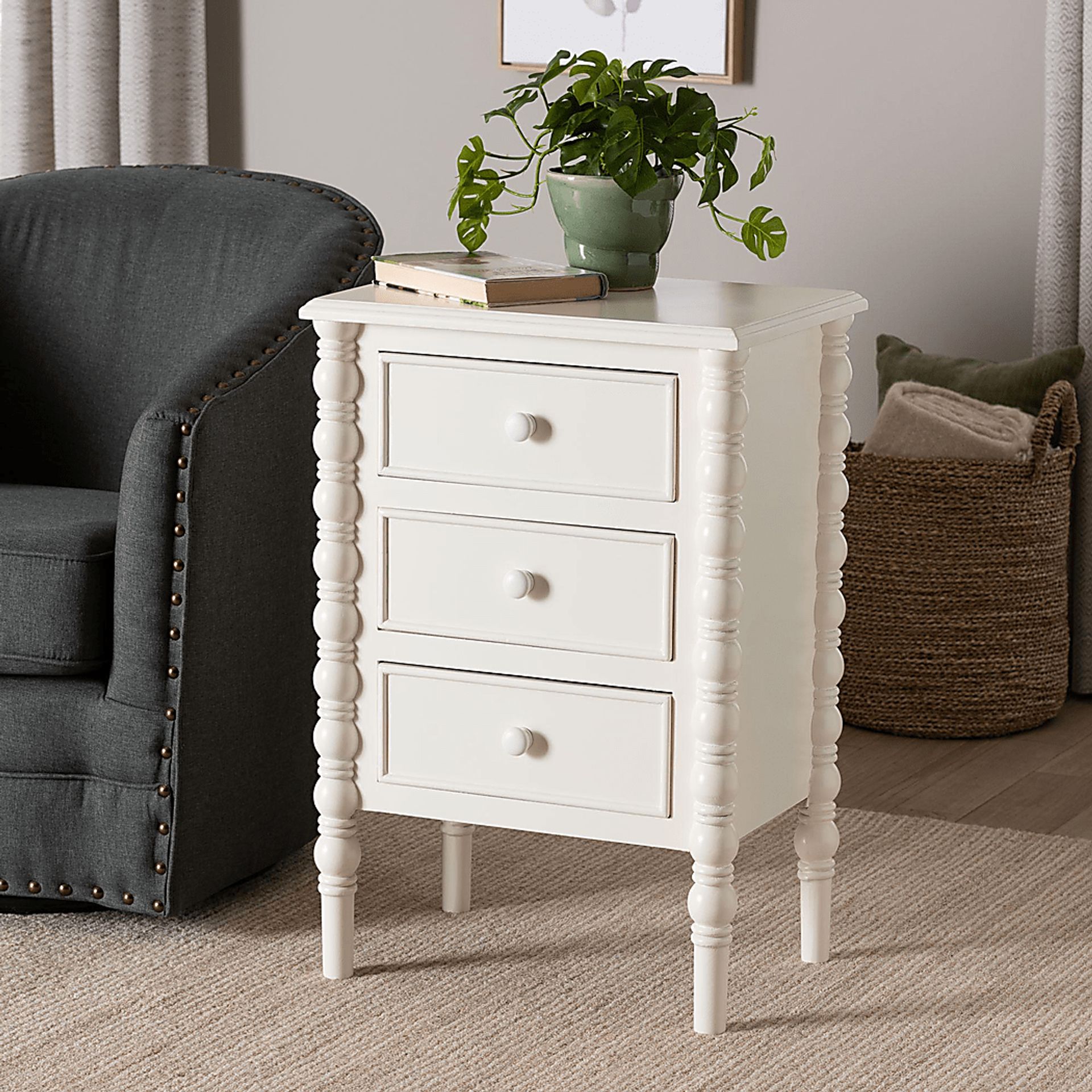 Aurich White 3-Drawer End Table - Image 3