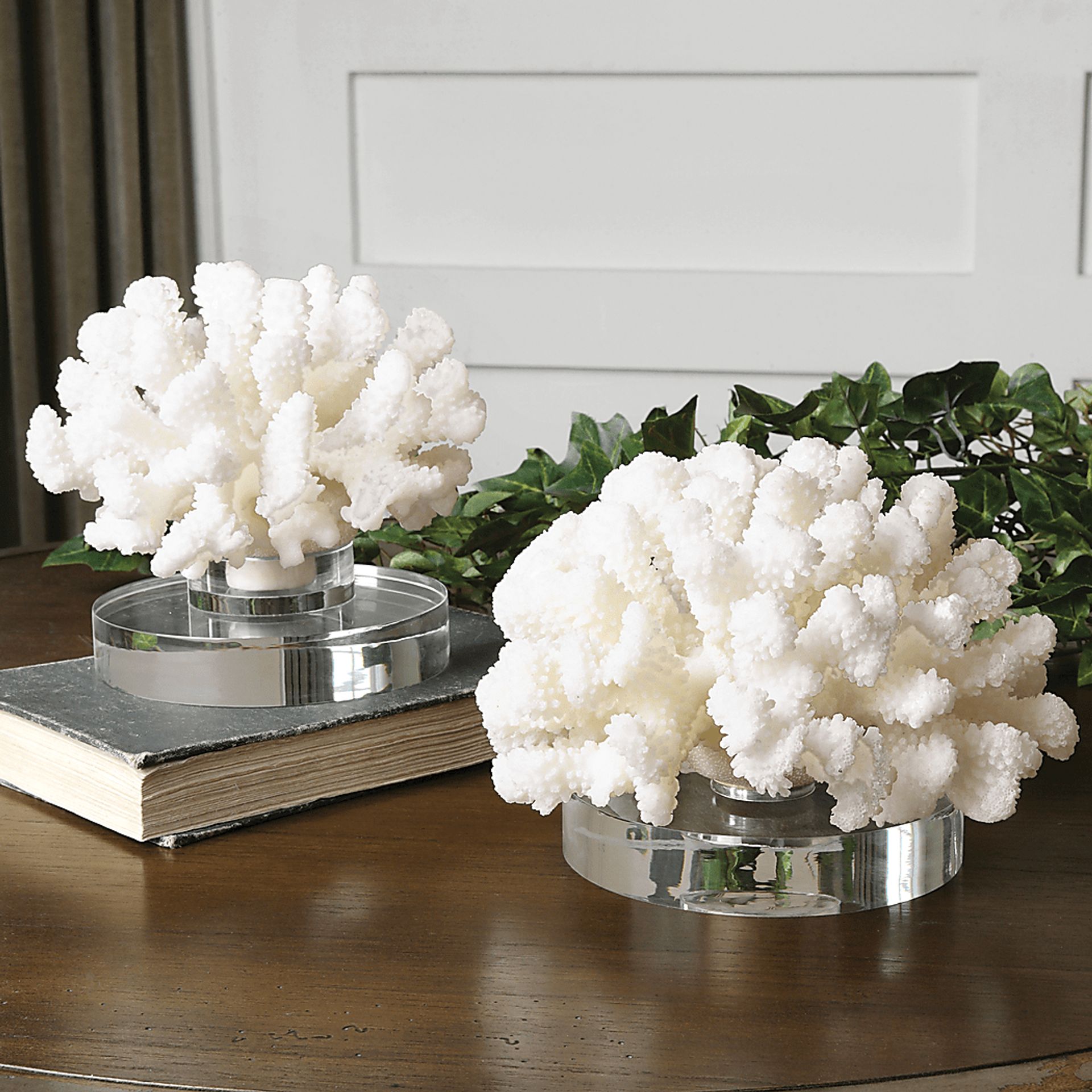 Avadale White Sculpture, Set of 2 - Image 2