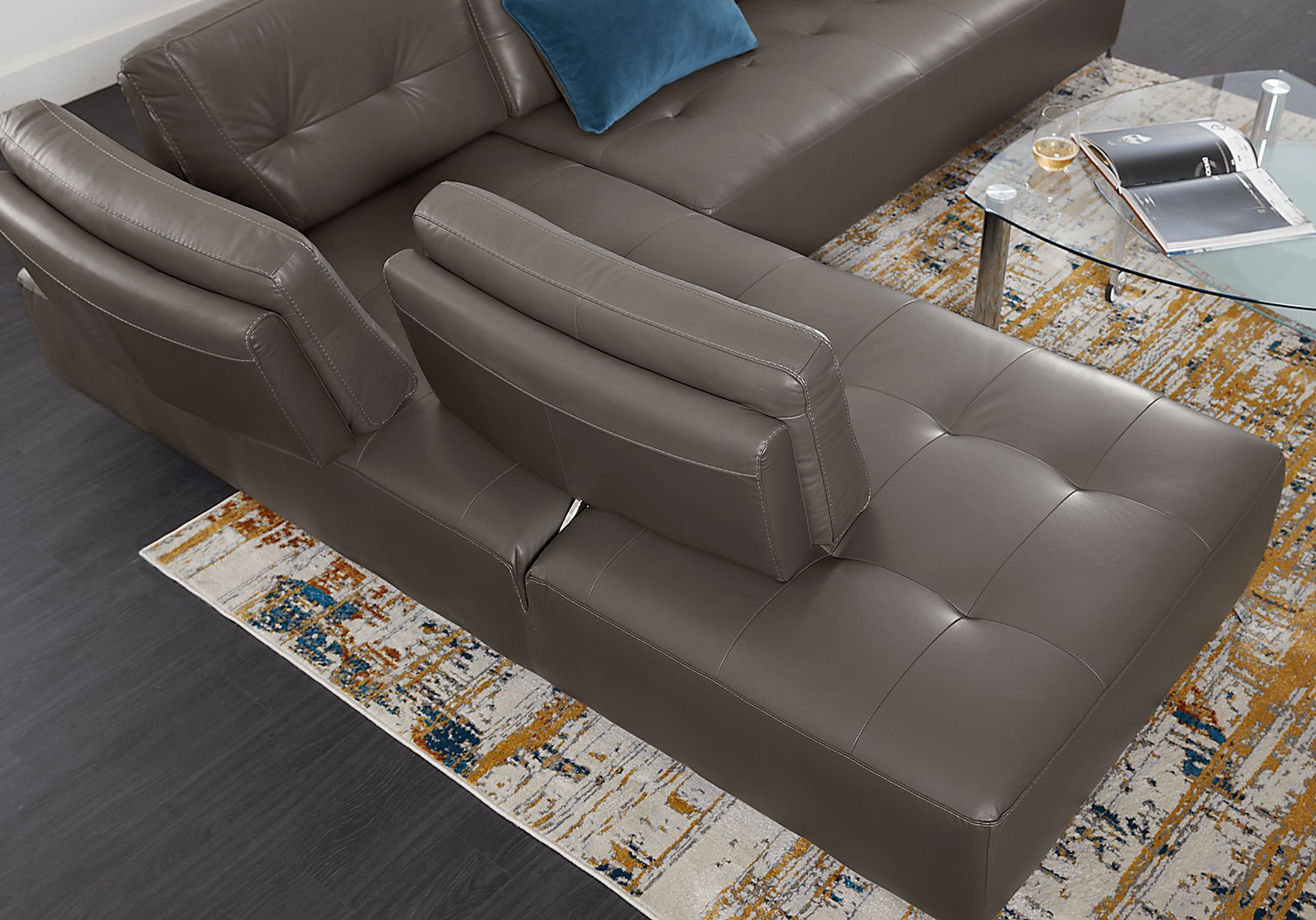 Avellino Gray Leather 2 Pc Sectional - Image 6
