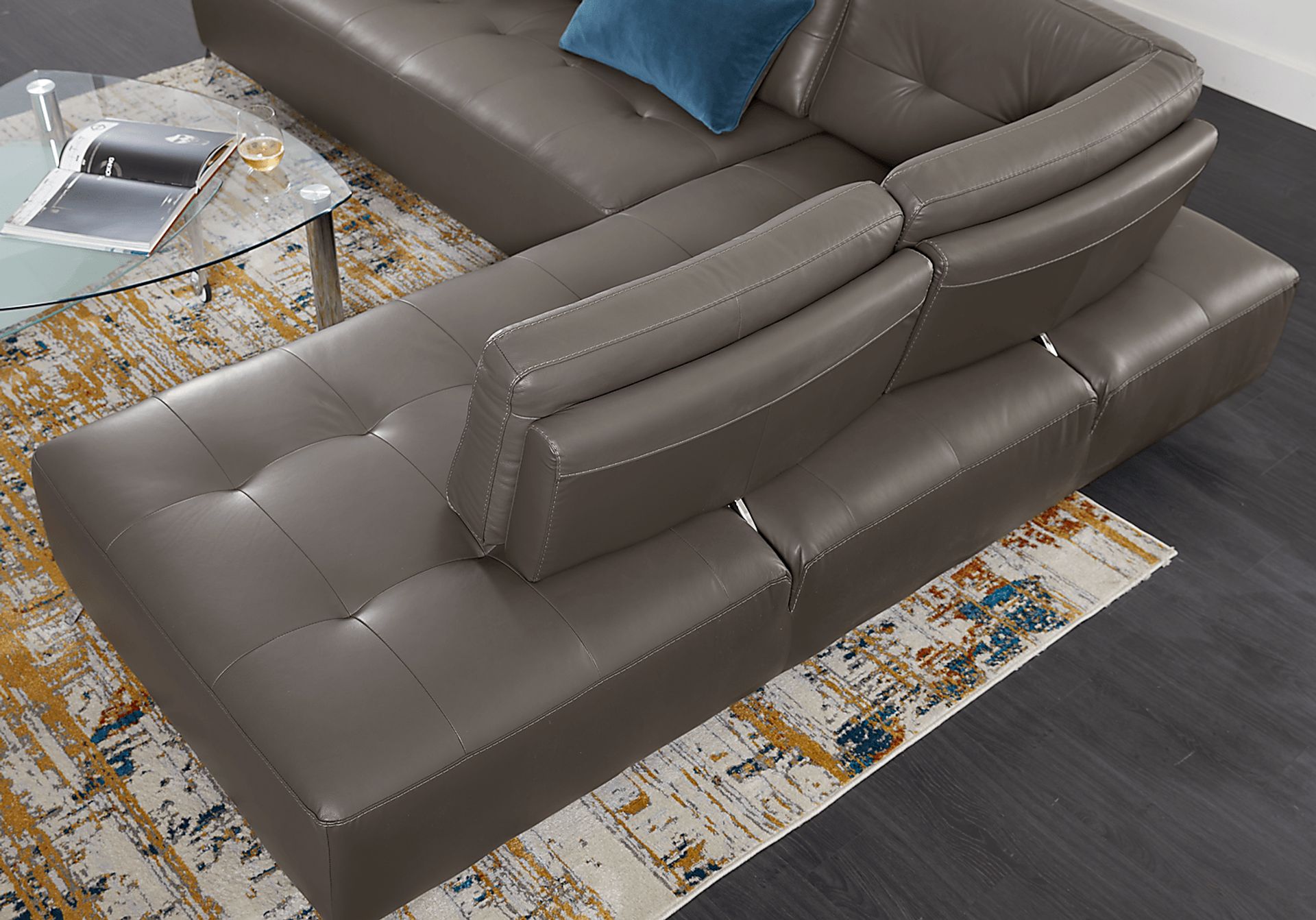 Avellino Gray Leather 5 Pc Sectional Living Room - Image 6