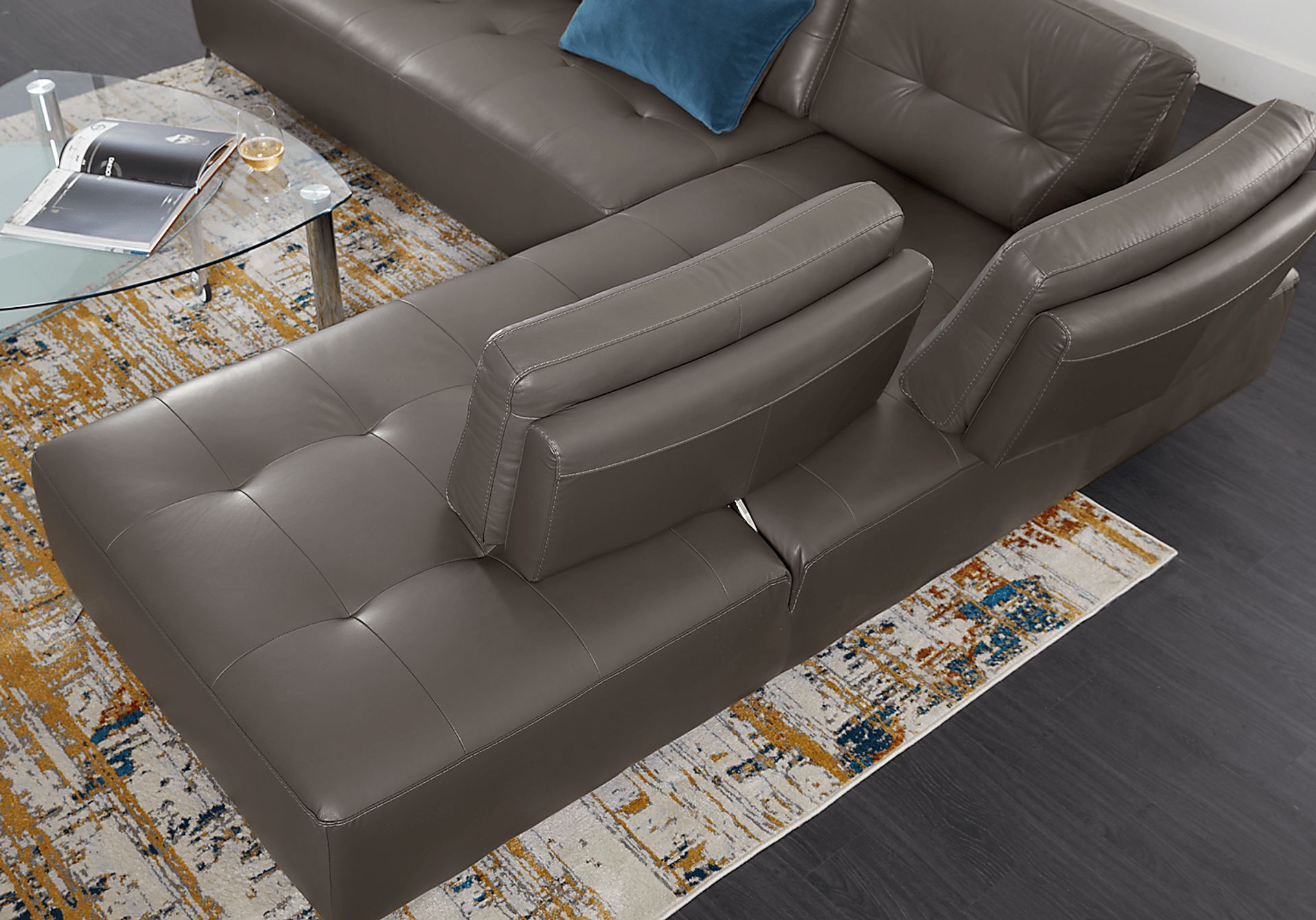 Avellino Gray Leather 5 Pc Sectional Living Room - Image 7