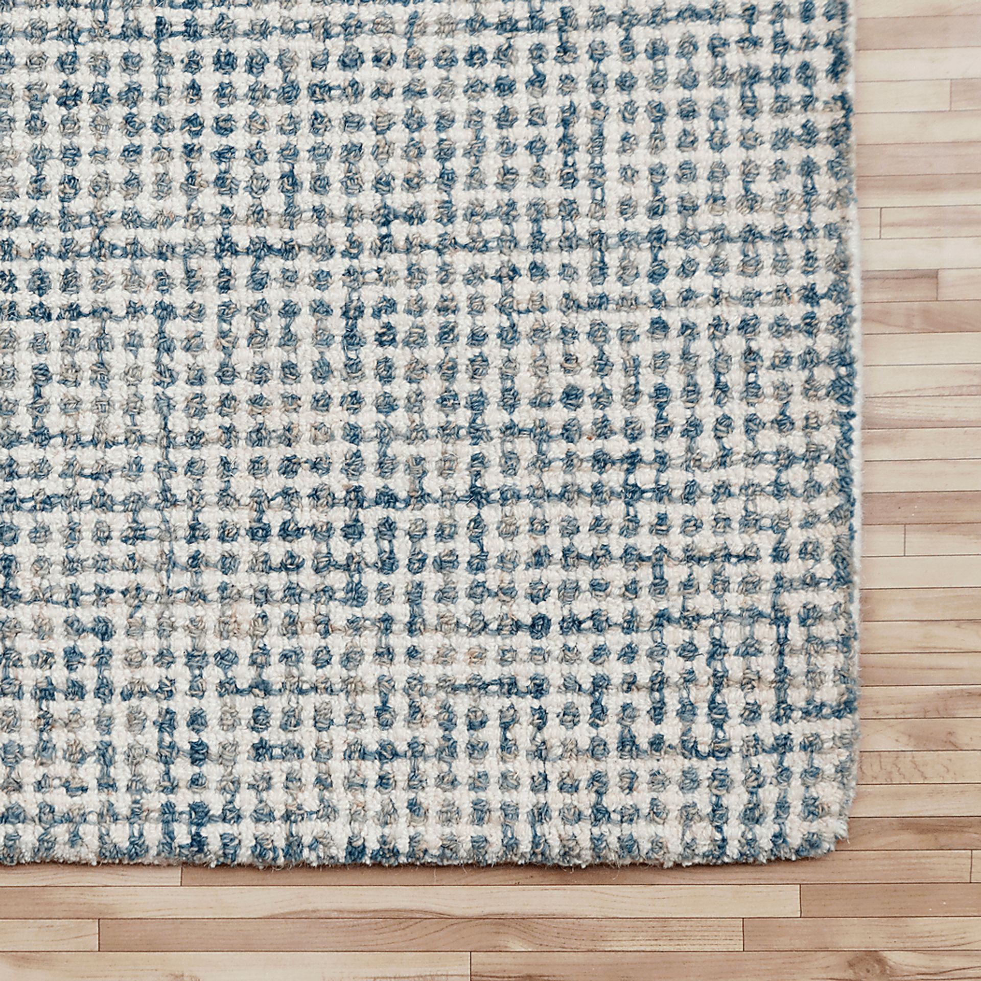 Avenlyn Blue 7'9 x 9'9 Rug - Image 4