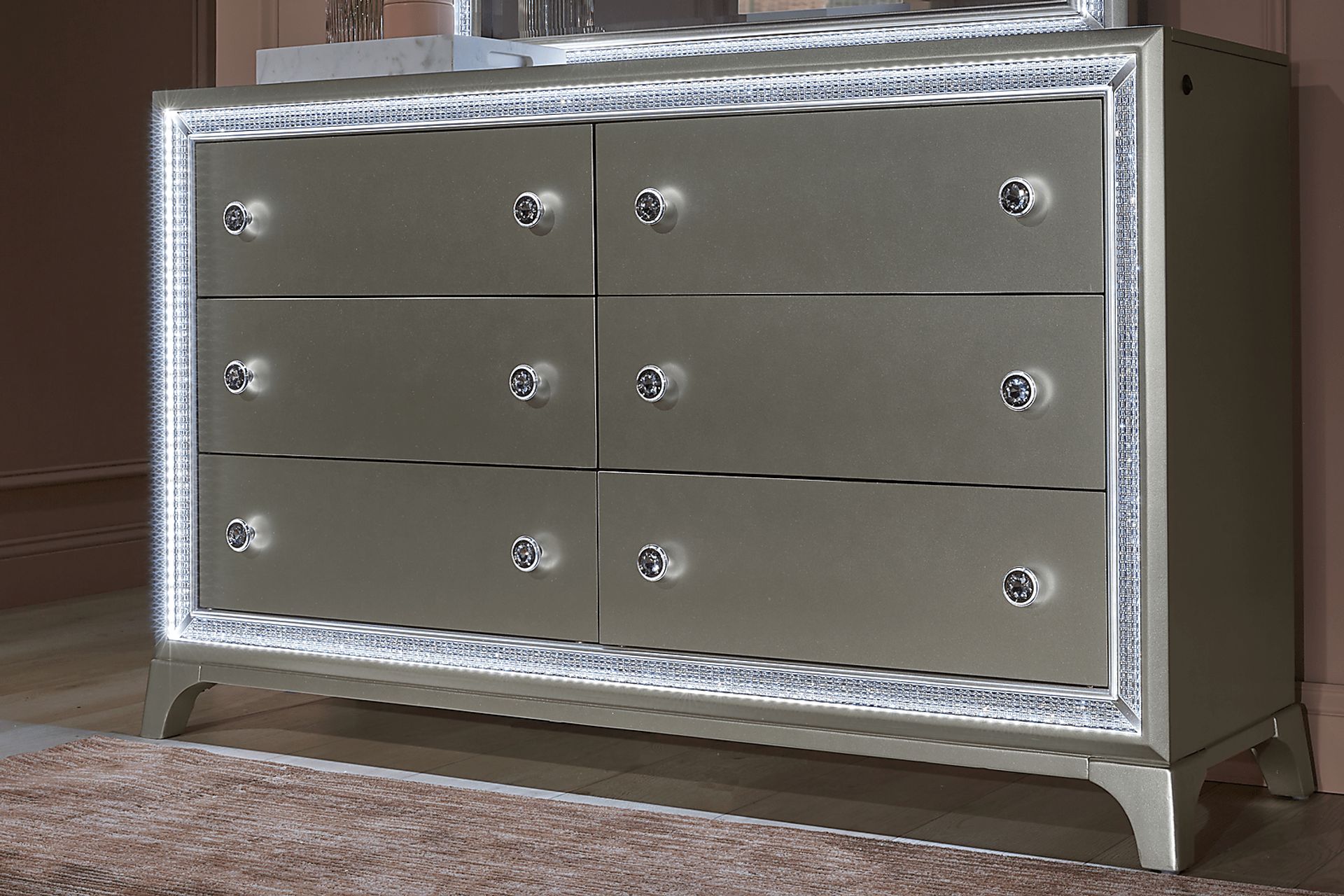 Avery Silver Dresser - Image 3