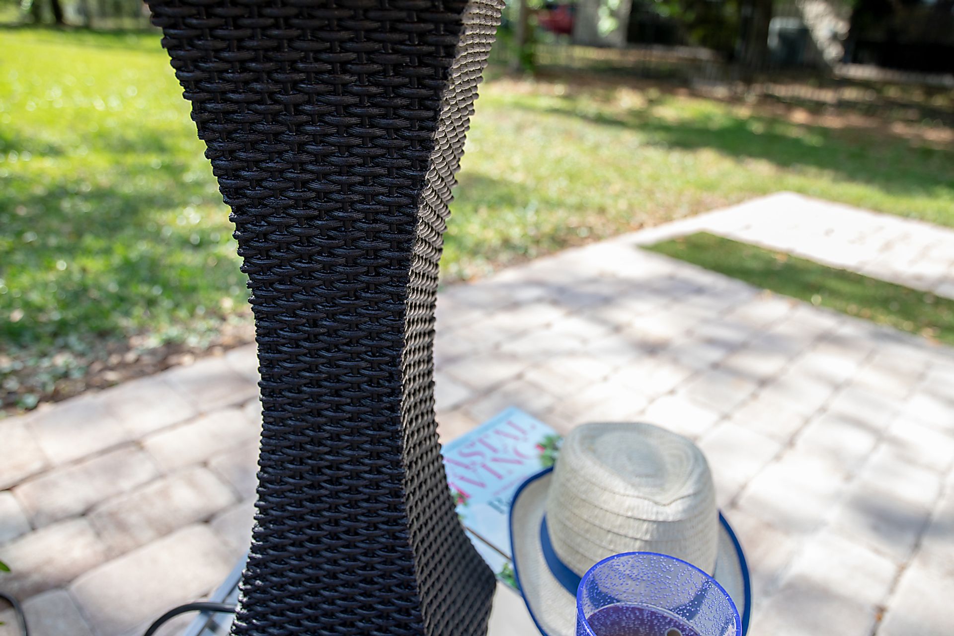 Avon Island  Black Outdoor Table Lamp - Image 8