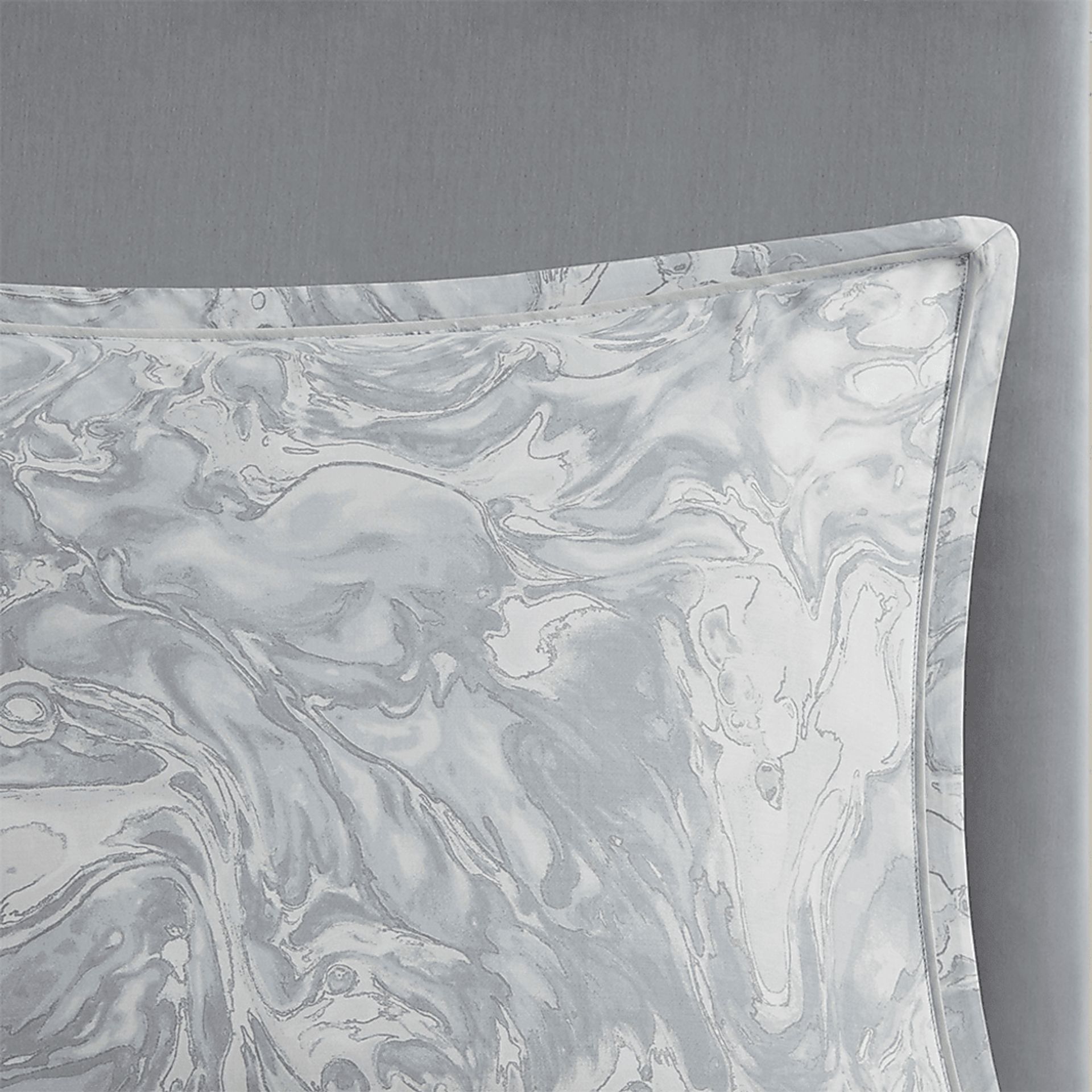 Avoyelles Gray 7 Pc King Comforter Set - Image 7