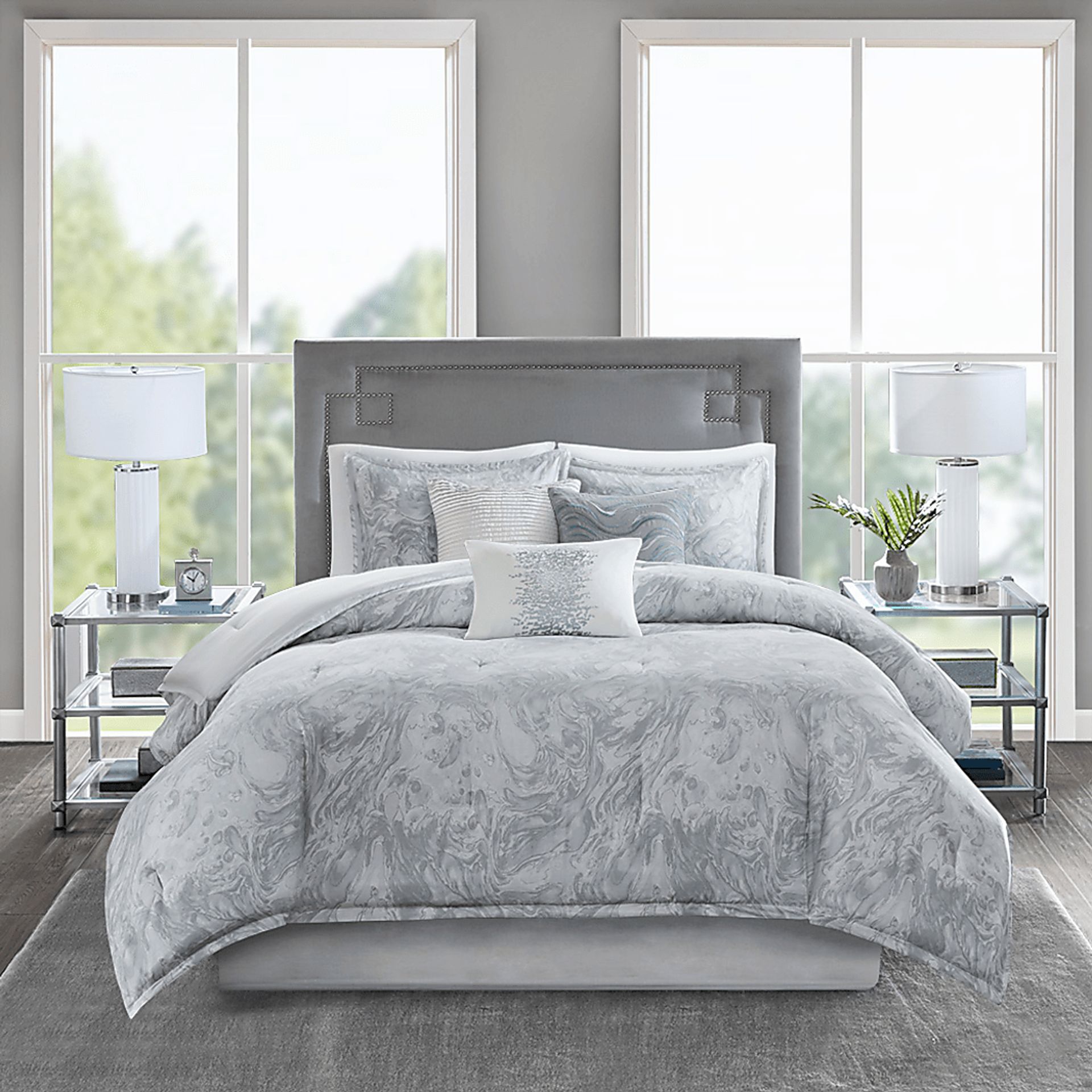 Avoyelles Gray 7 Pc King Comforter Set - Image 1