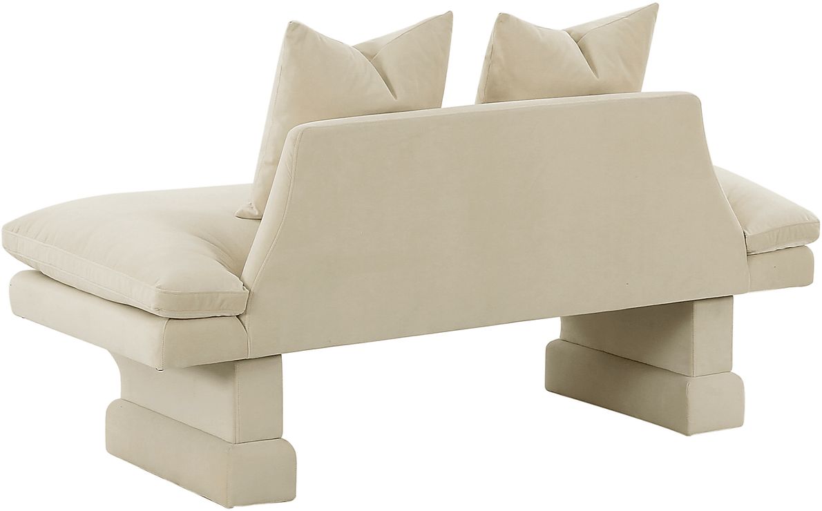 Aylee Beige Settee Rooms To Go
