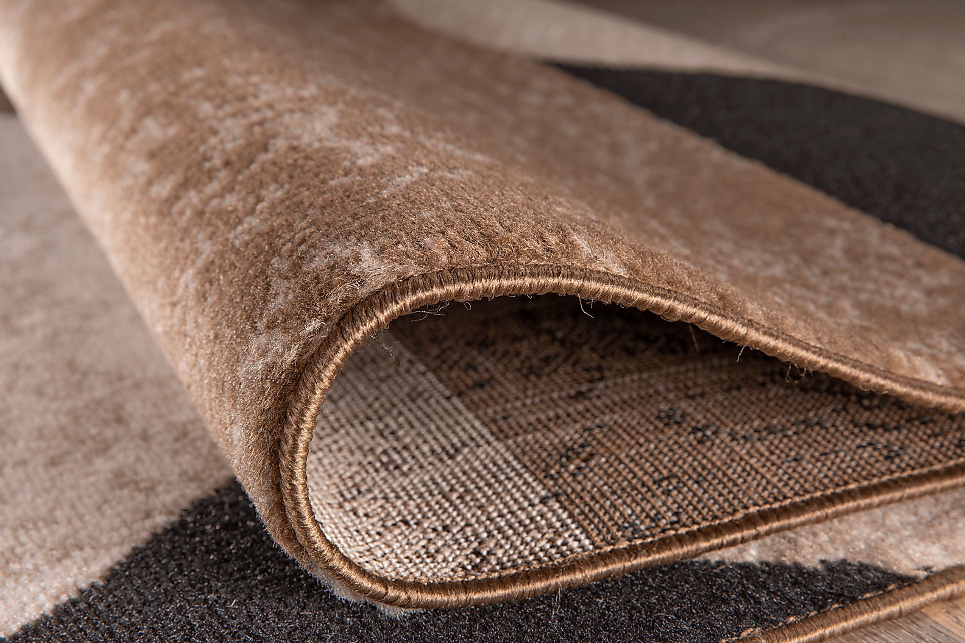 Bade Brown 3' x 5'  Rug - Image 3