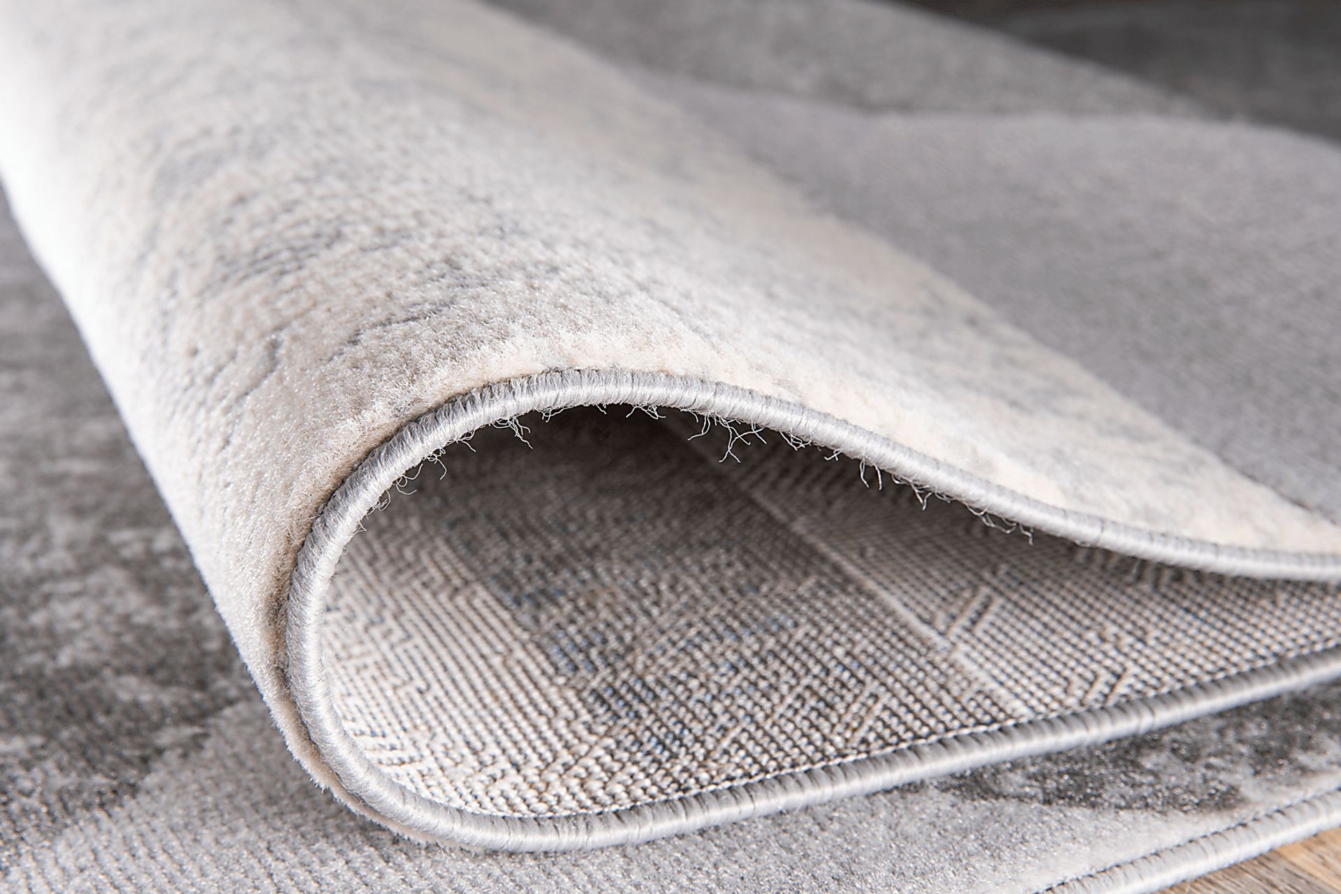Bade Gray 8' x 10' Rug - Image 3