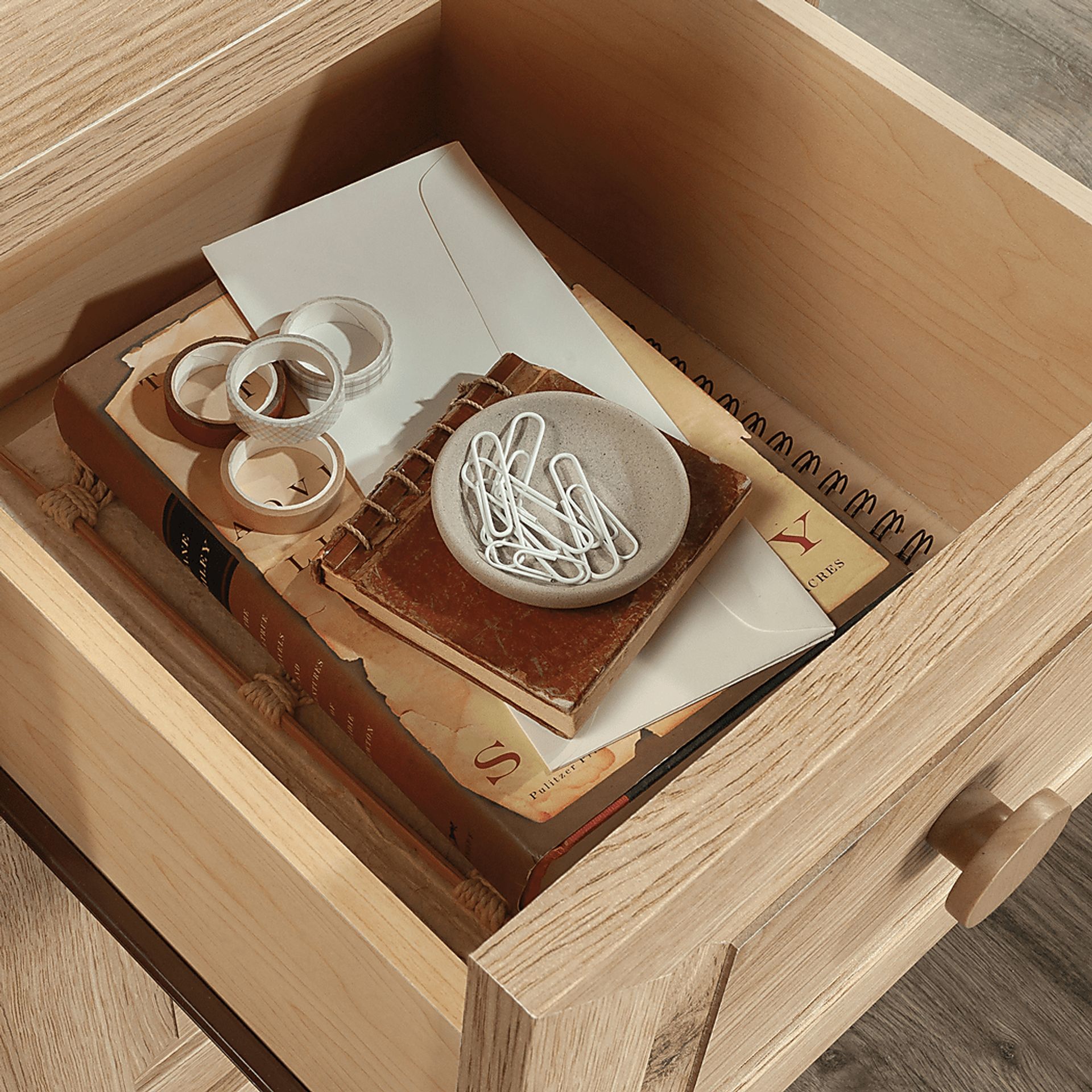 Baederwood Brown Desk - Image 4