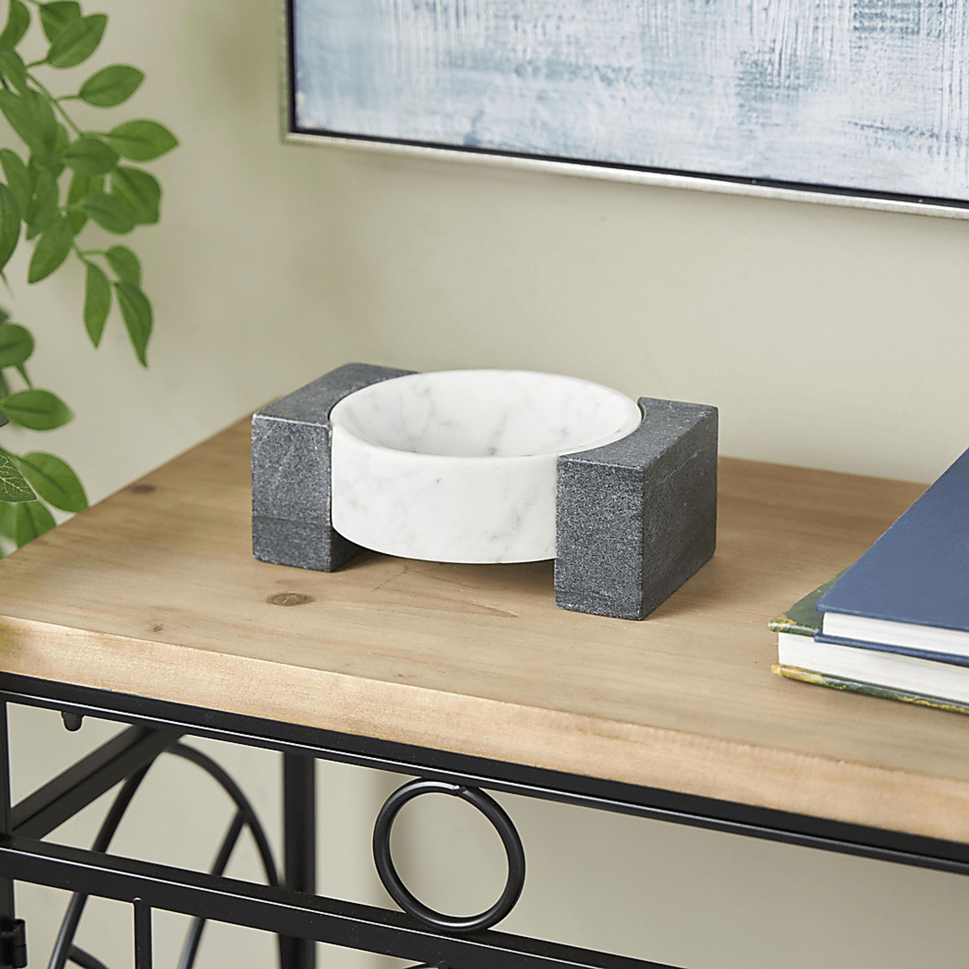 Baelleigh White Marble Tray - Image 2