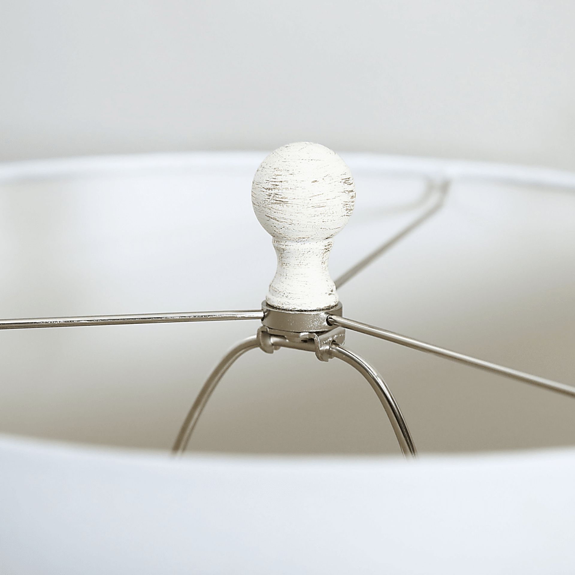 Baez Beige Lamp - Image 4