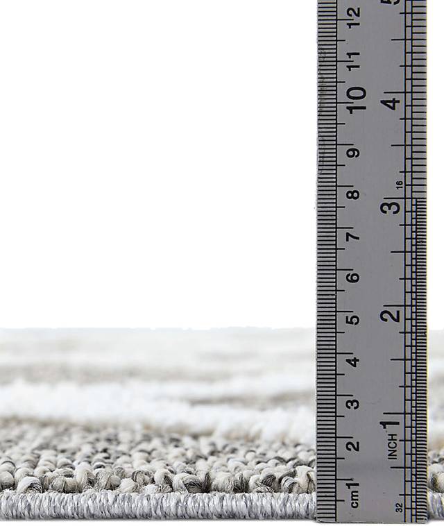 Bahari Gray 7'10 x 10' Rug - Thumbnail - Image 4