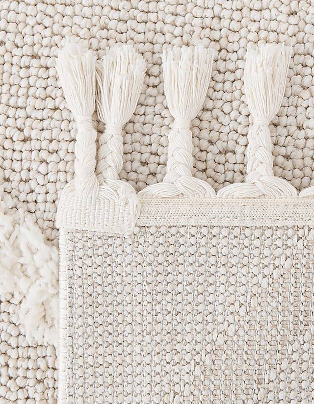 Bahari Ivory 9' x 12' Rug - Thumbnail - Image 8