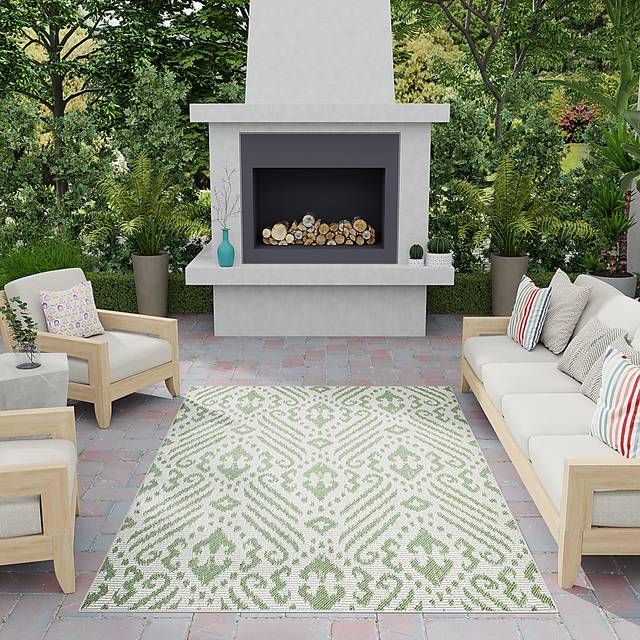 Bahart Green 7'10 x 9'10 Indoor/Outdoor Rug - Thumbnail - Image 2