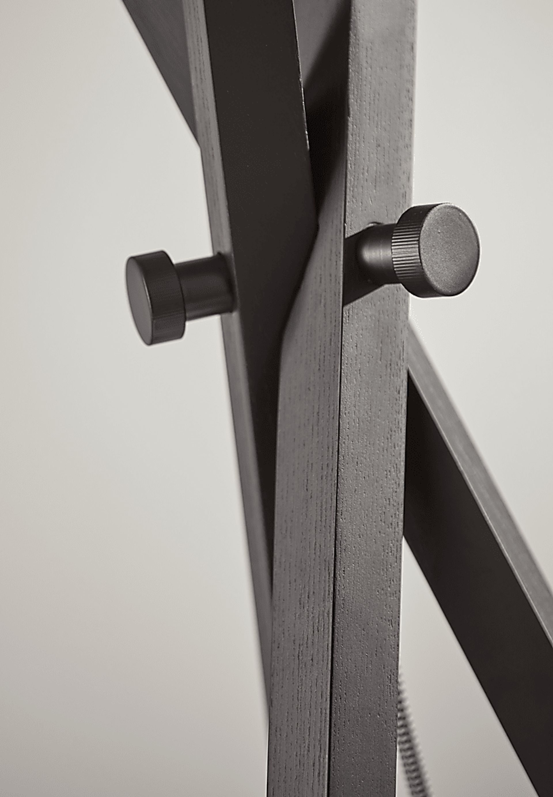 Baikel Black Lamp - Image 2