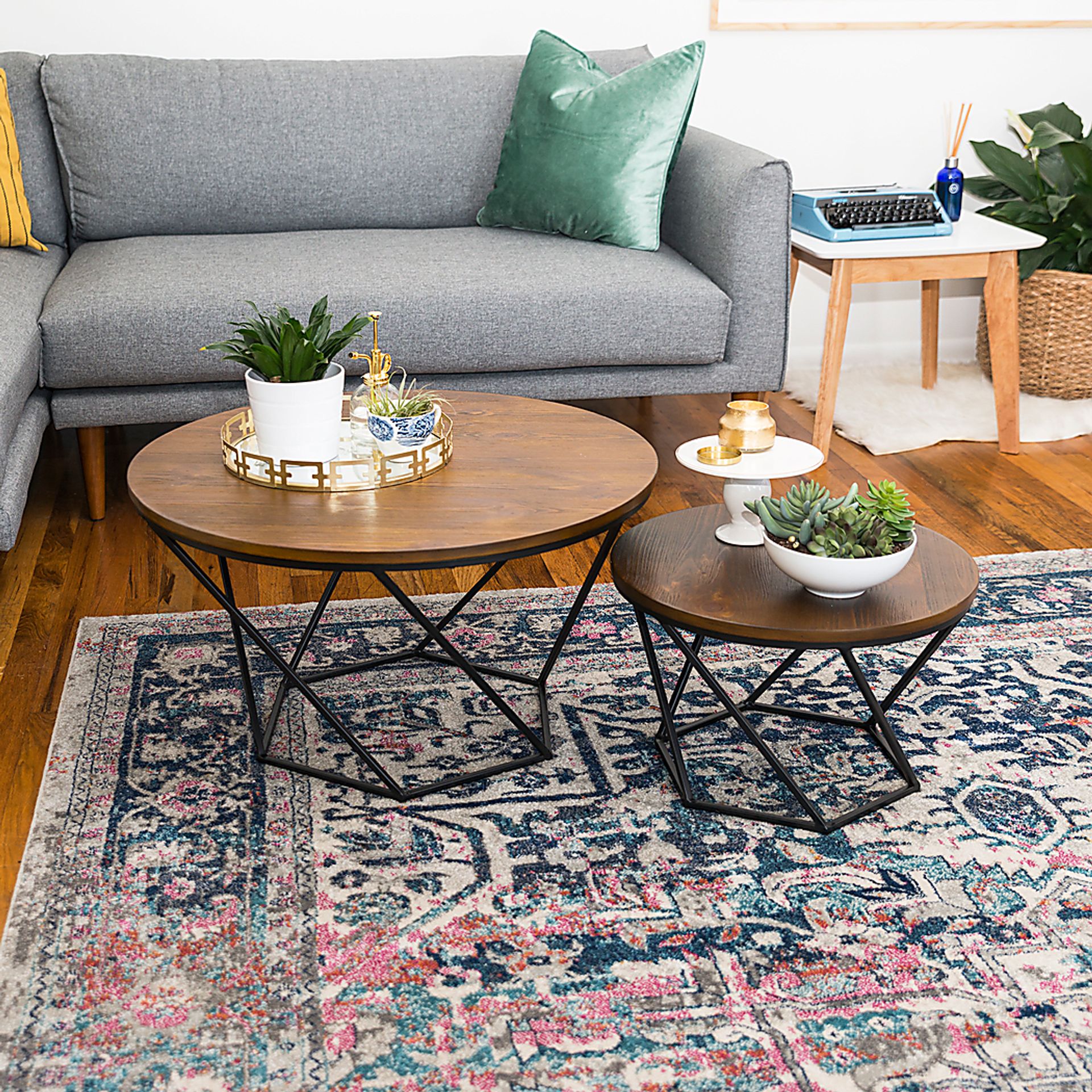 Ballonnes Oak Nesting Tables - Image 2