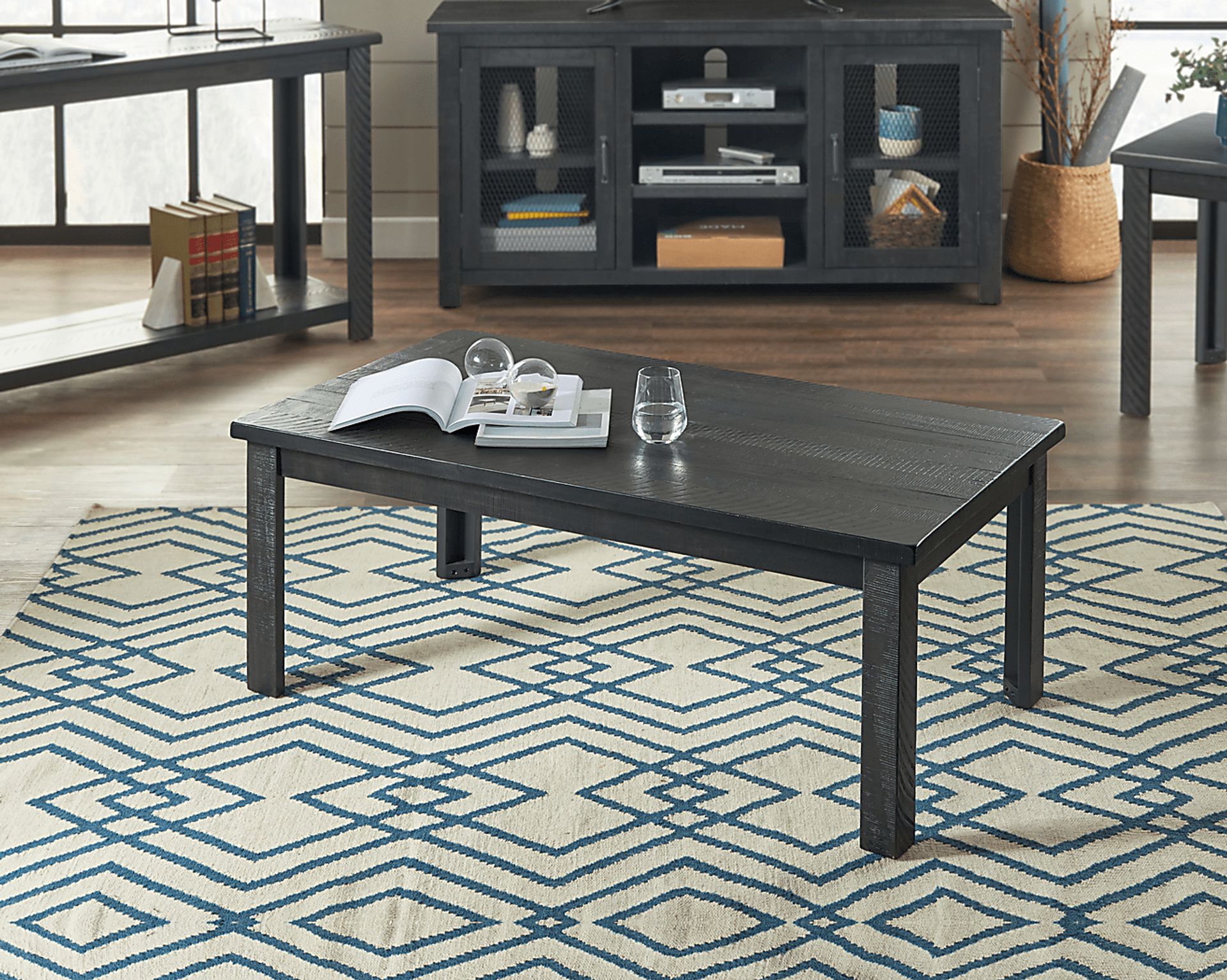Baltazar Gray Sofa Table - Image 7