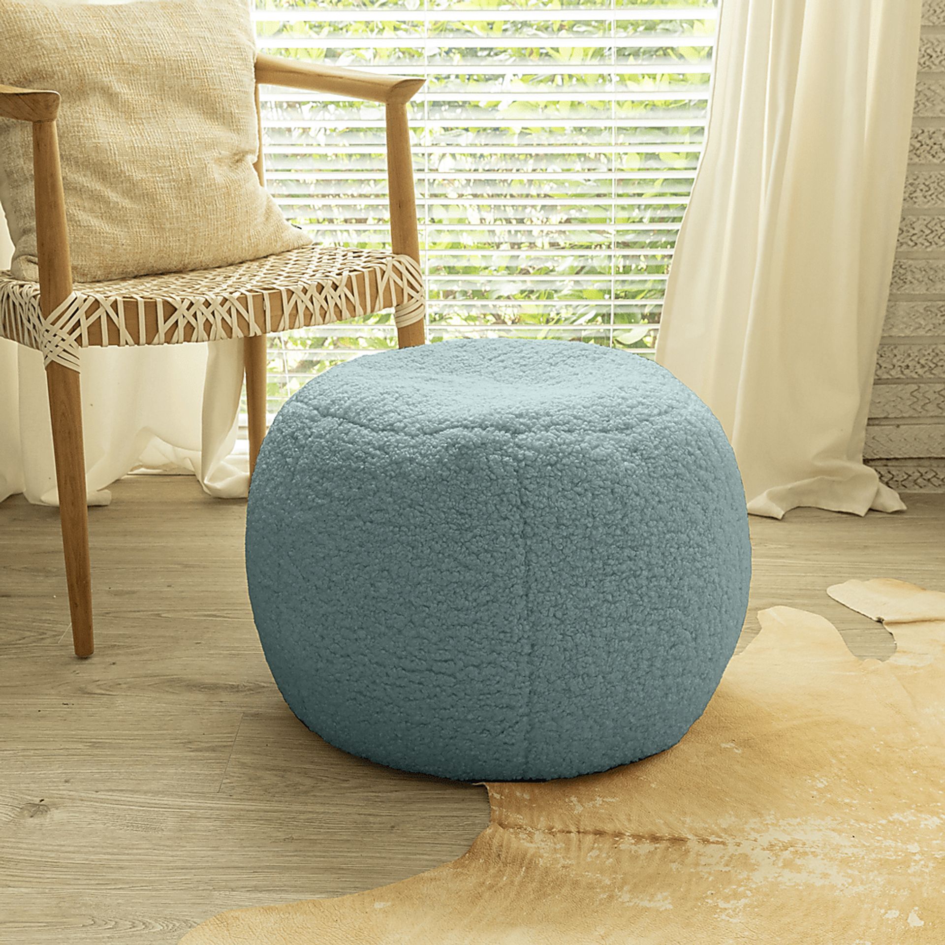 Bansqa I Green Shearling Pouf - Image 5