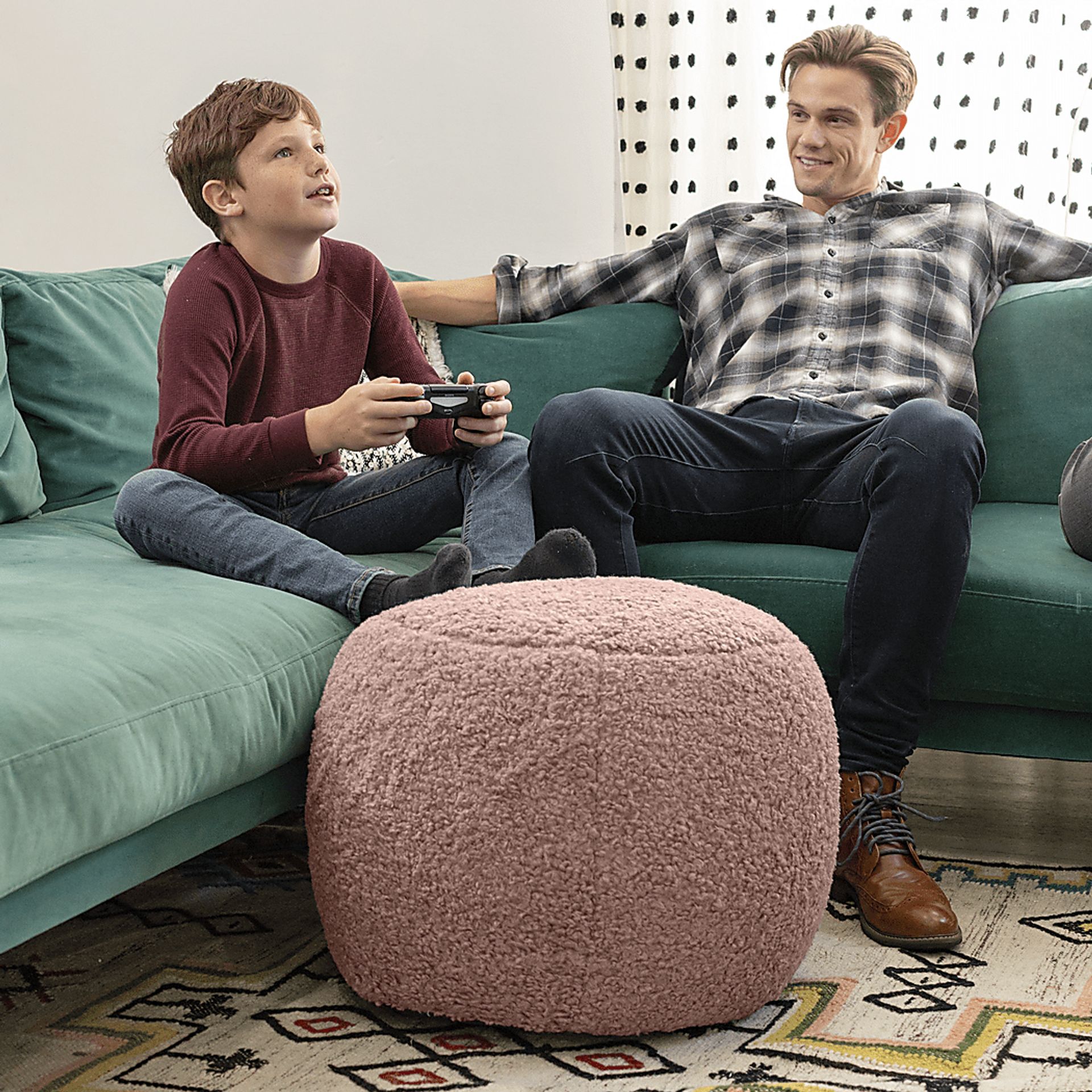Bansqa I Pink Shearling Pouf - Image 4