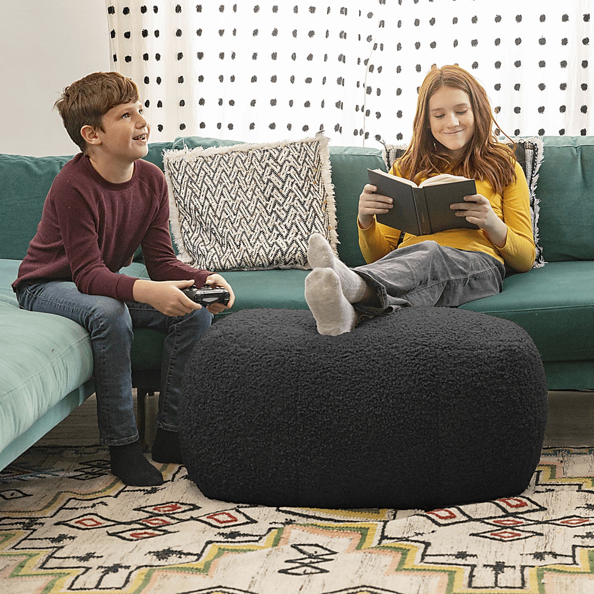 Bansqa II Black Oval Shearling Pouf - Image 4