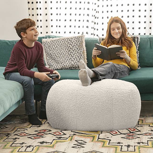 Bansqa II White Oval Shearling Pouf - Thumbnail - Image 4