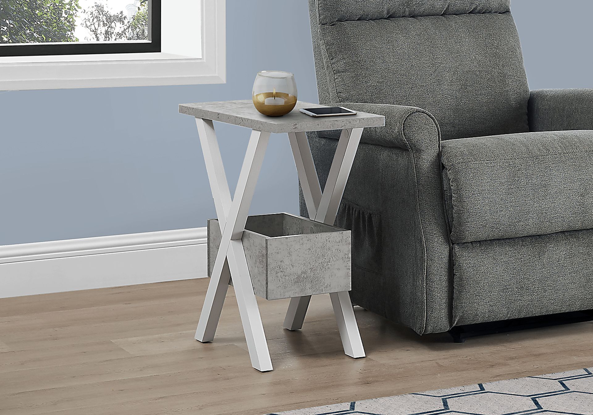 Baraeswood Light Gray End Table | Rooms to Go
