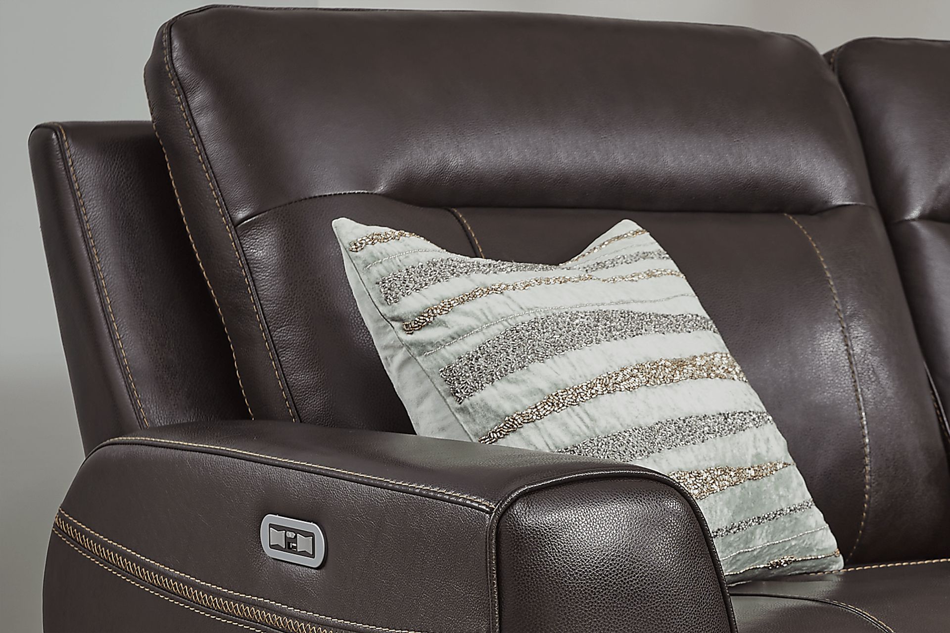 Bargotti Coffee Leather 5 Pc Dual Power Reclining Sectional - Image 5