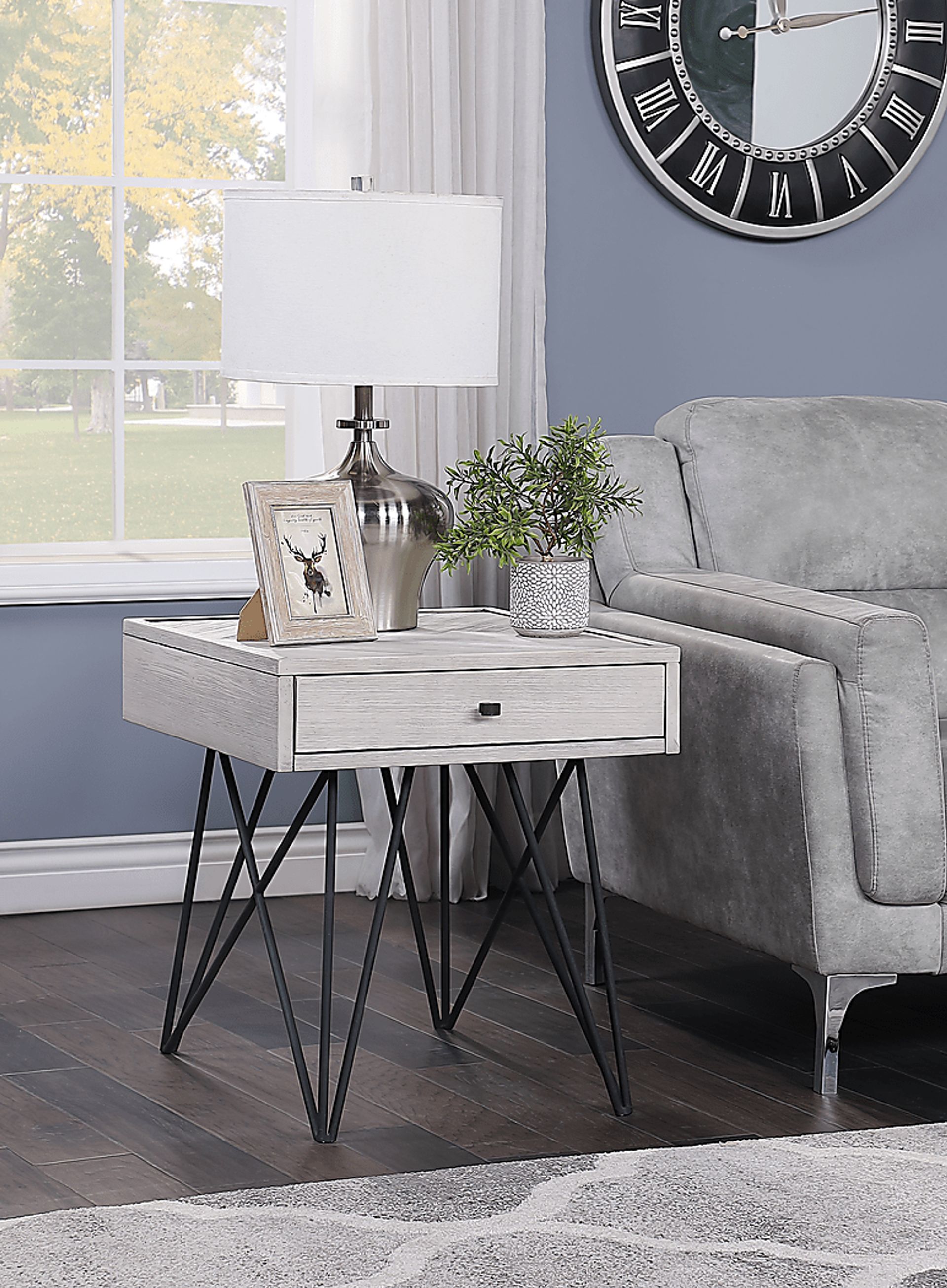 Barremore White End Table - Image 4